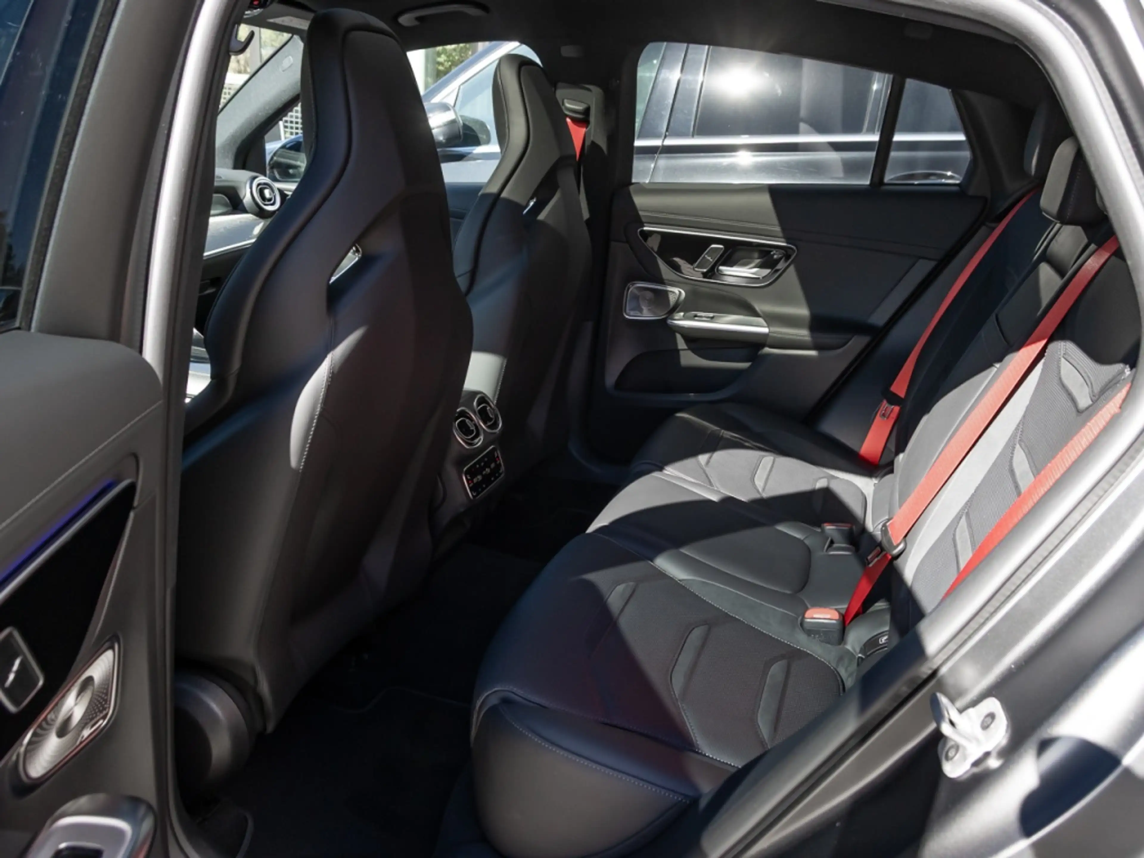 Mercedes-Benz GLC 63 AMG AMG GLC 63S E PERFORMANCE Coupé AMG*Burm*Pano*LM — photo 6