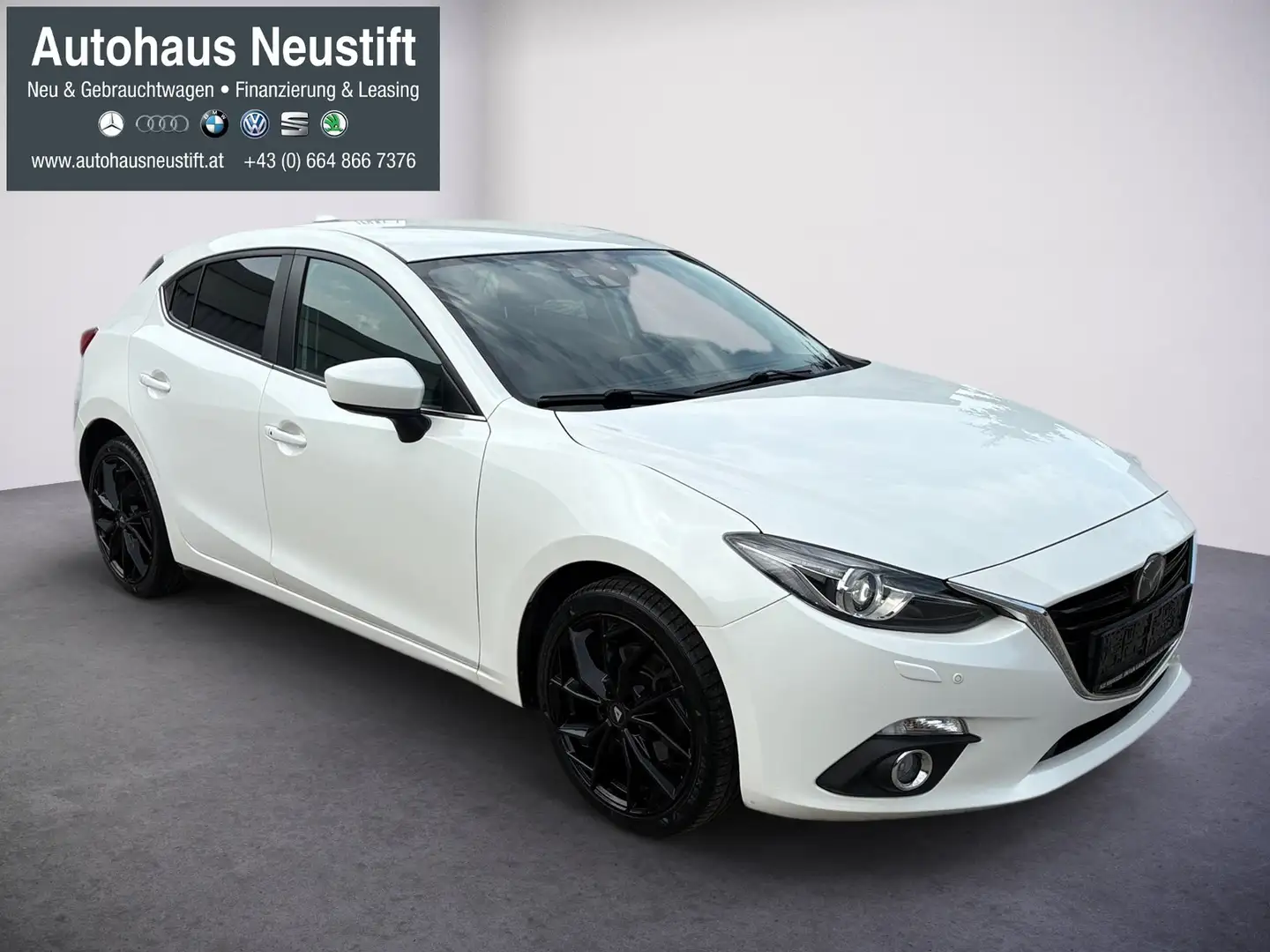 Mazda 3 Sports-Line bijela - 2