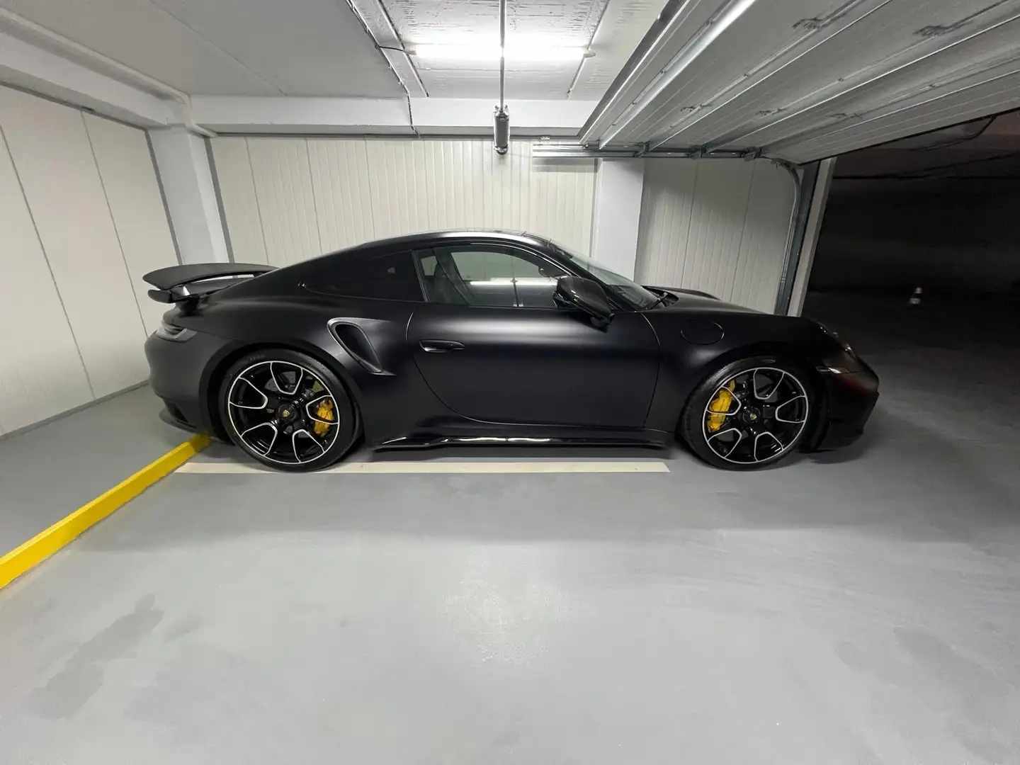 Porsche 911 992 Turbo S - Aero/Burmester/Lift/Folie/Akrapov... Noir - 2