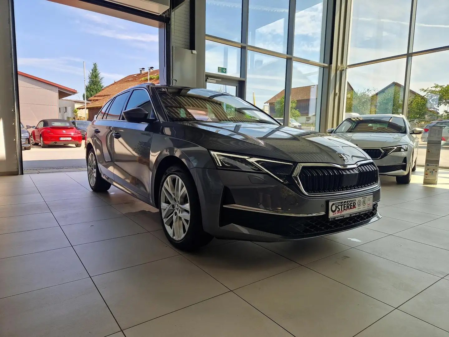 Skoda Octavia 2.0 TDI Selection DSG-5 Jahre Garantie-Navi-Matrix Gris - 2