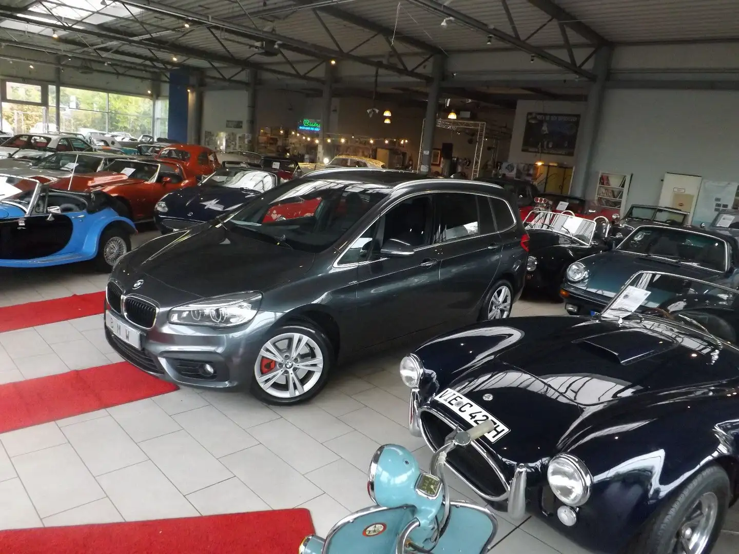 BMW 220 einmalig! perfekt & verfügbar! Grau - 2