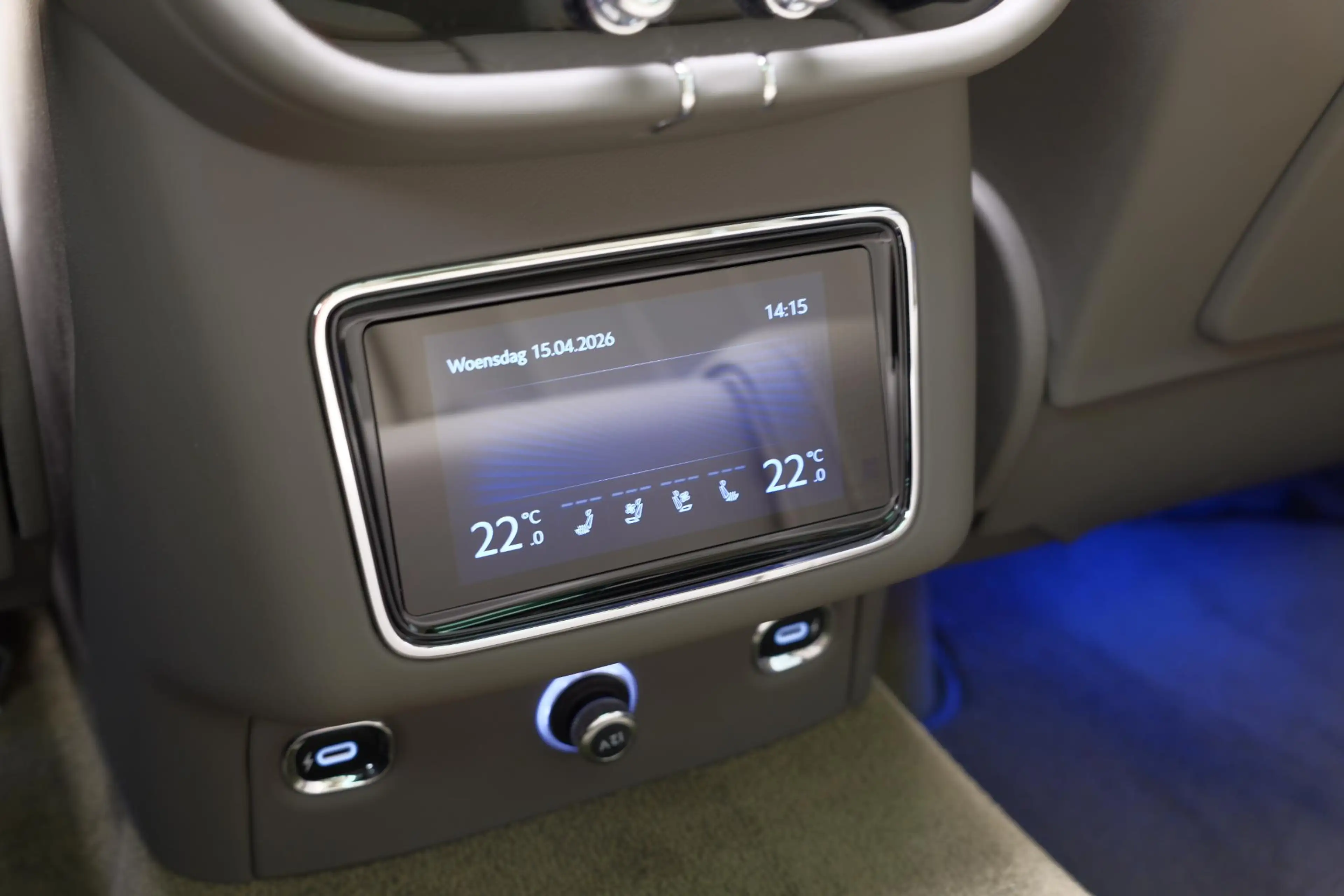 Bentley Bentayga 3.0 V6 Hybrid |Naim|Panorama|Carbon|BTW| — photo 47