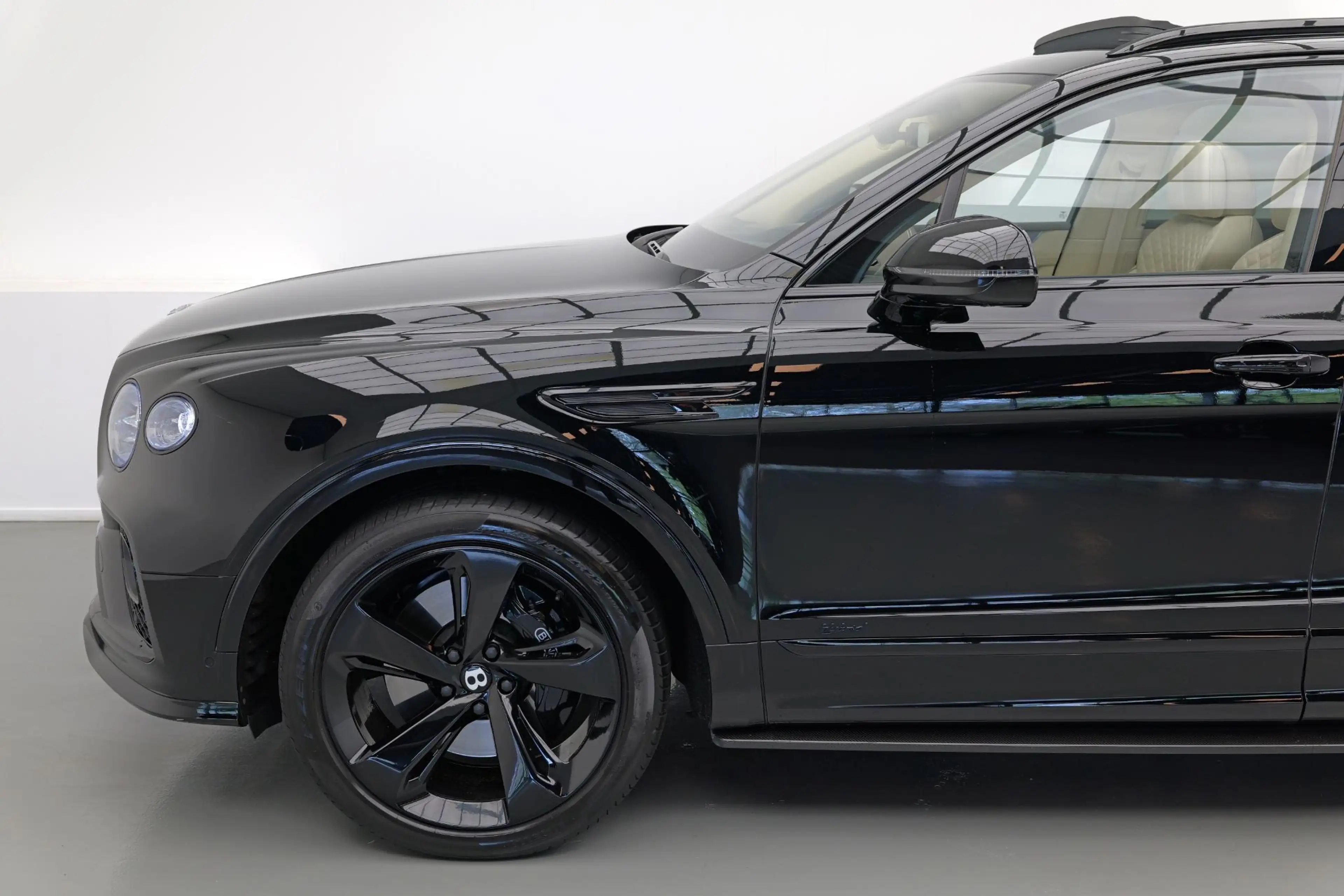 Bentley Bentayga 3.0 V6 Hybrid |Naim|Panorama|Carbon|BTW| — photo 43