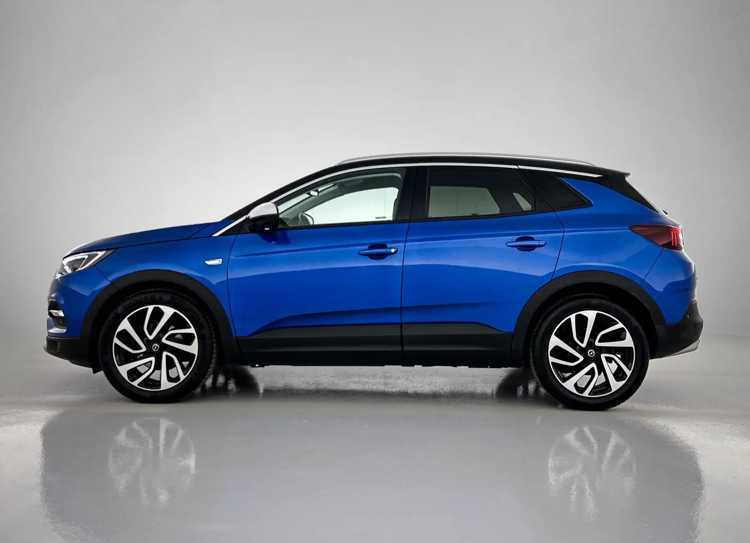 Opel Grandland X 1.2 Turbo Online Edition Blauw - 2