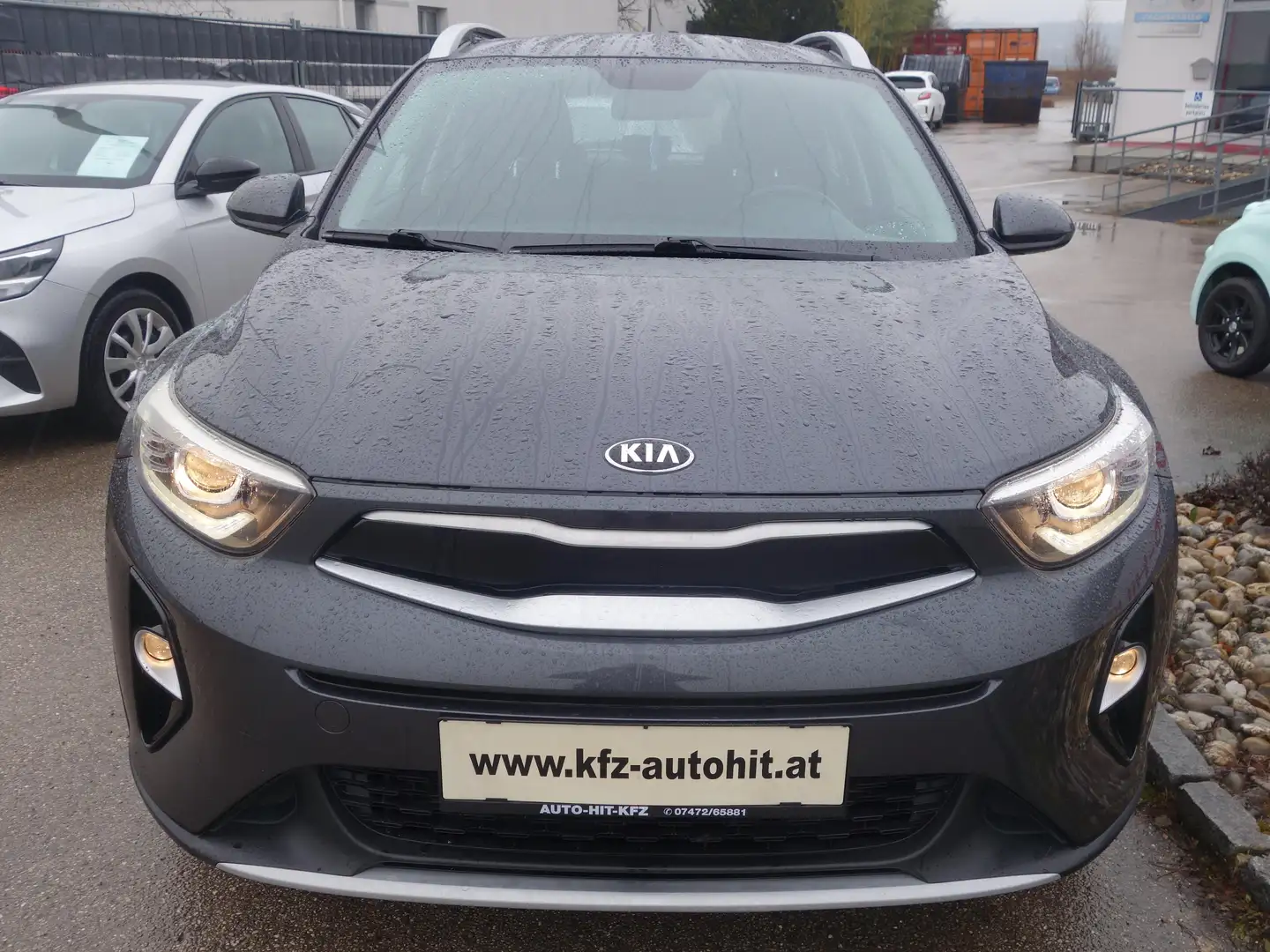 Kia Stonic 1,6 CRDI ISG Österreich Edition***8 fach ALU*** Grau - 2