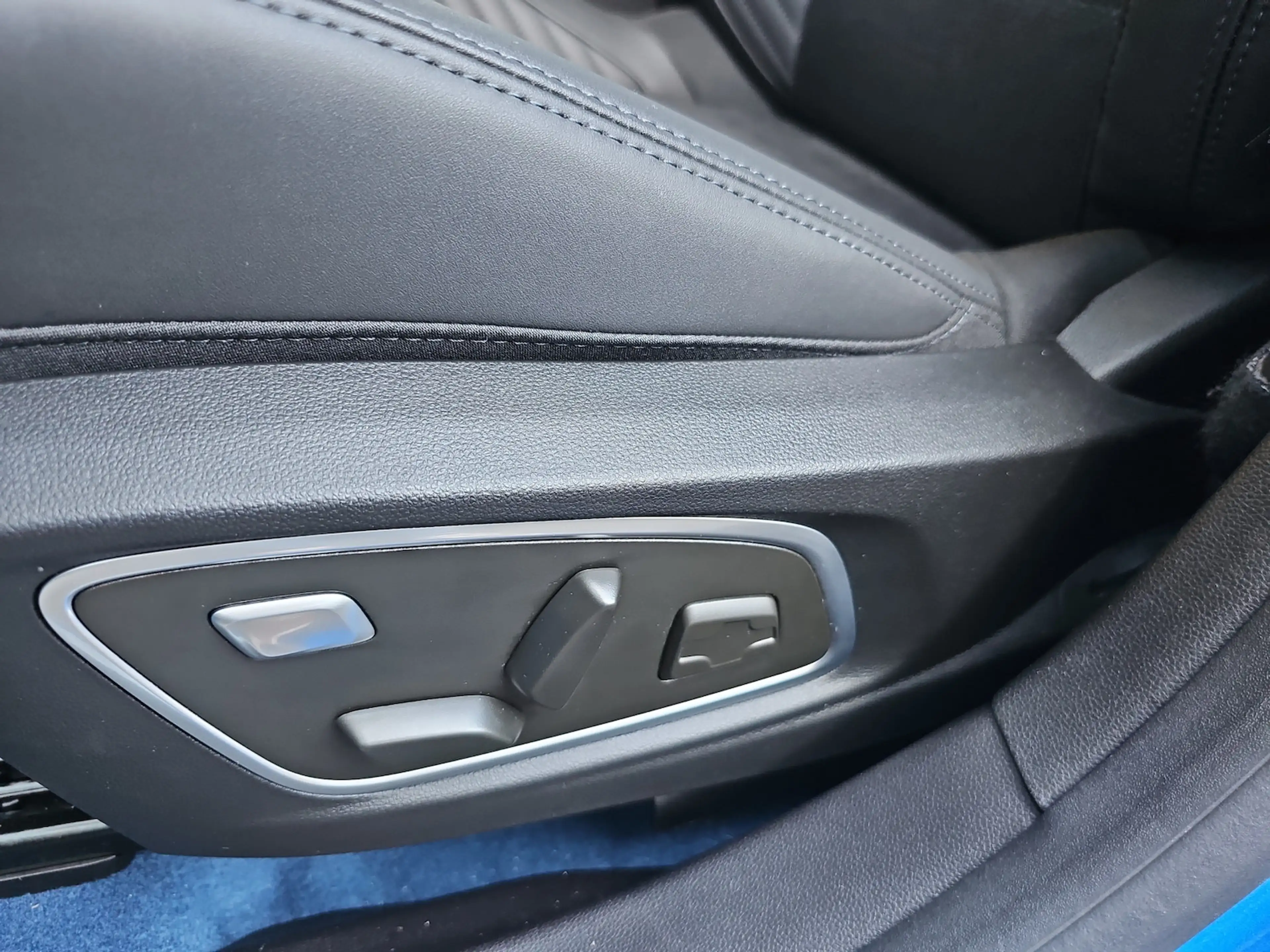 Renault Rafale 300 E Plug-in Hybrid4x4 Alpin37760.-NETTO — photo 13