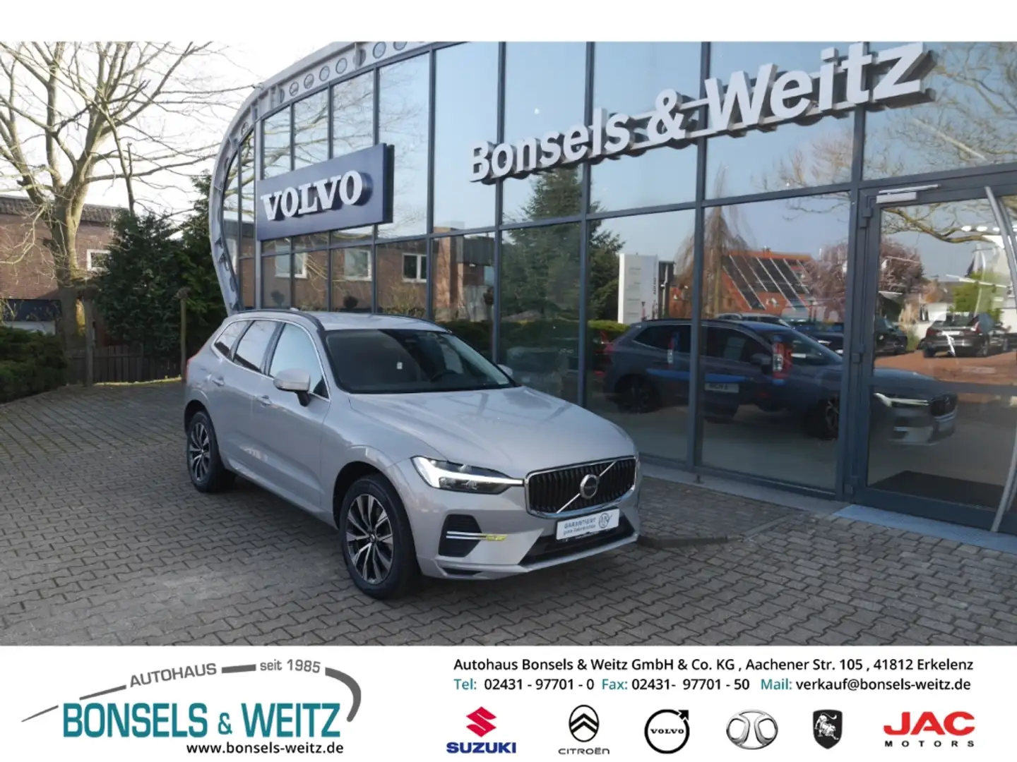 Volvo XC60 2WD EU6d B4 DIESEL Core PRO AUTOMATIK Navi Digital Silber - 1