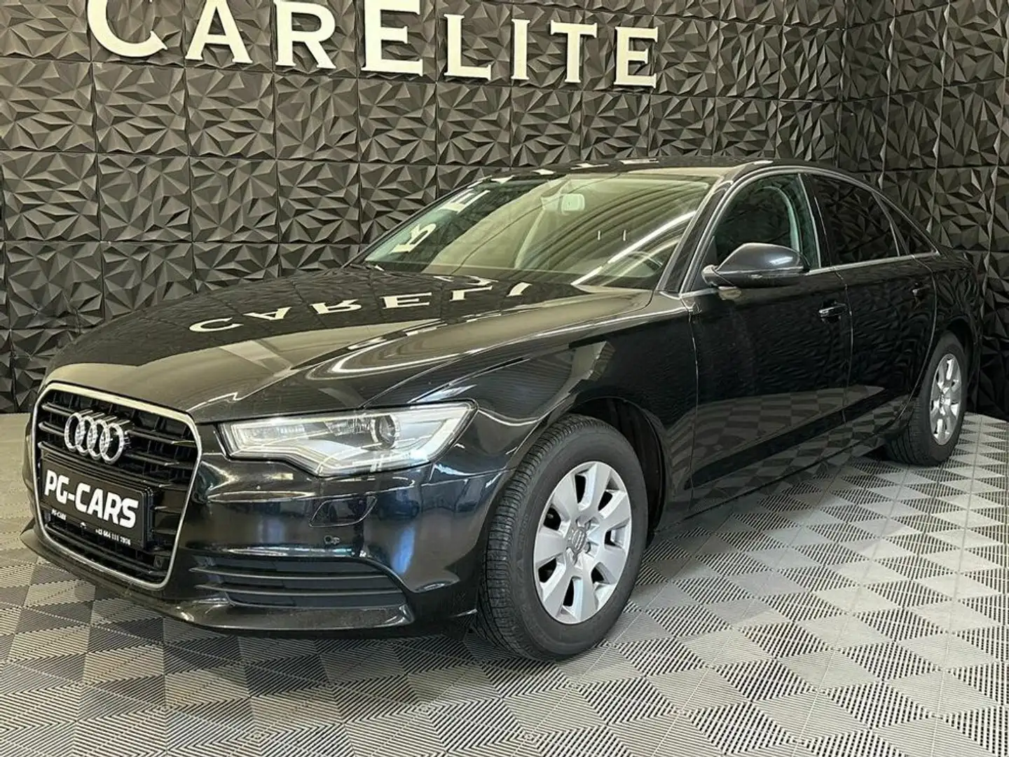 Audi A6 2.0 TDI Чорний - 2