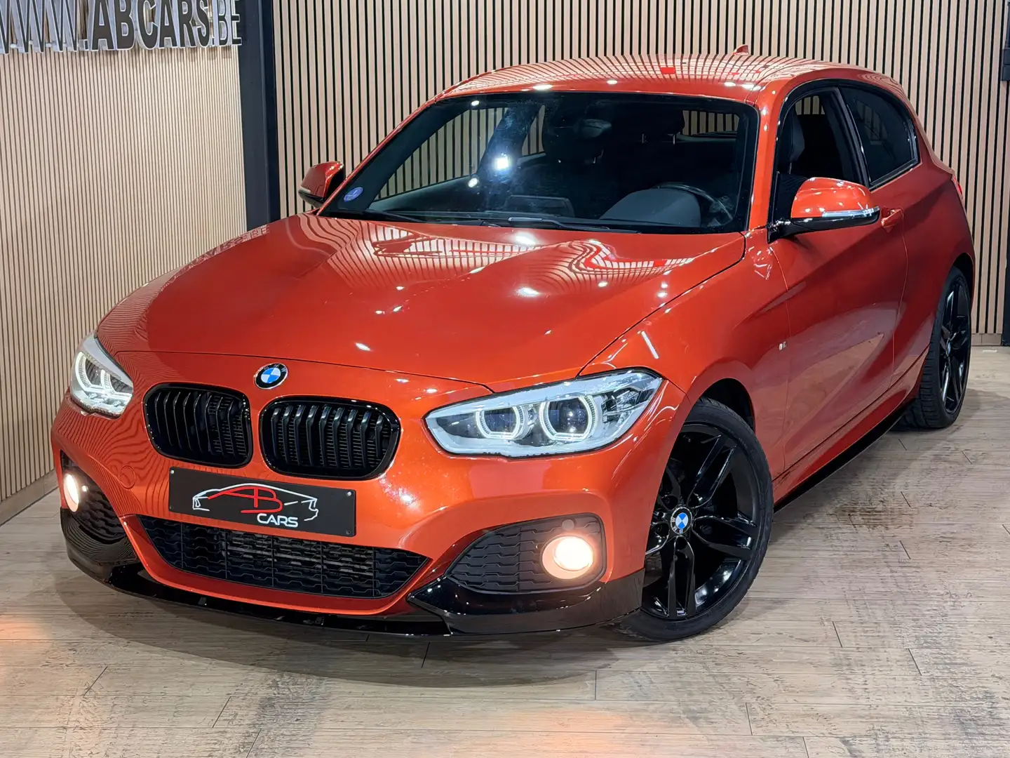 BMW 120 i * PACK M PERFORMANCE * GAR 12 MOIS * Orange - 2