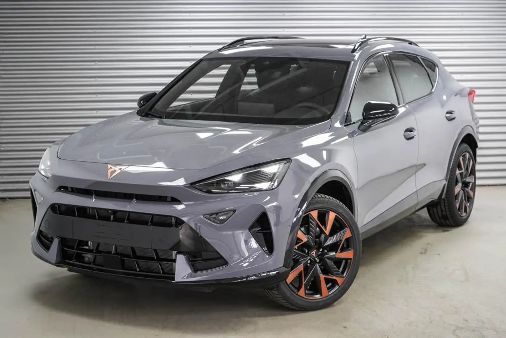 CUPRA Formentor 1,5 eTSI DSG - LAGER 110 kW (150 PS), Automatik Grau - 1