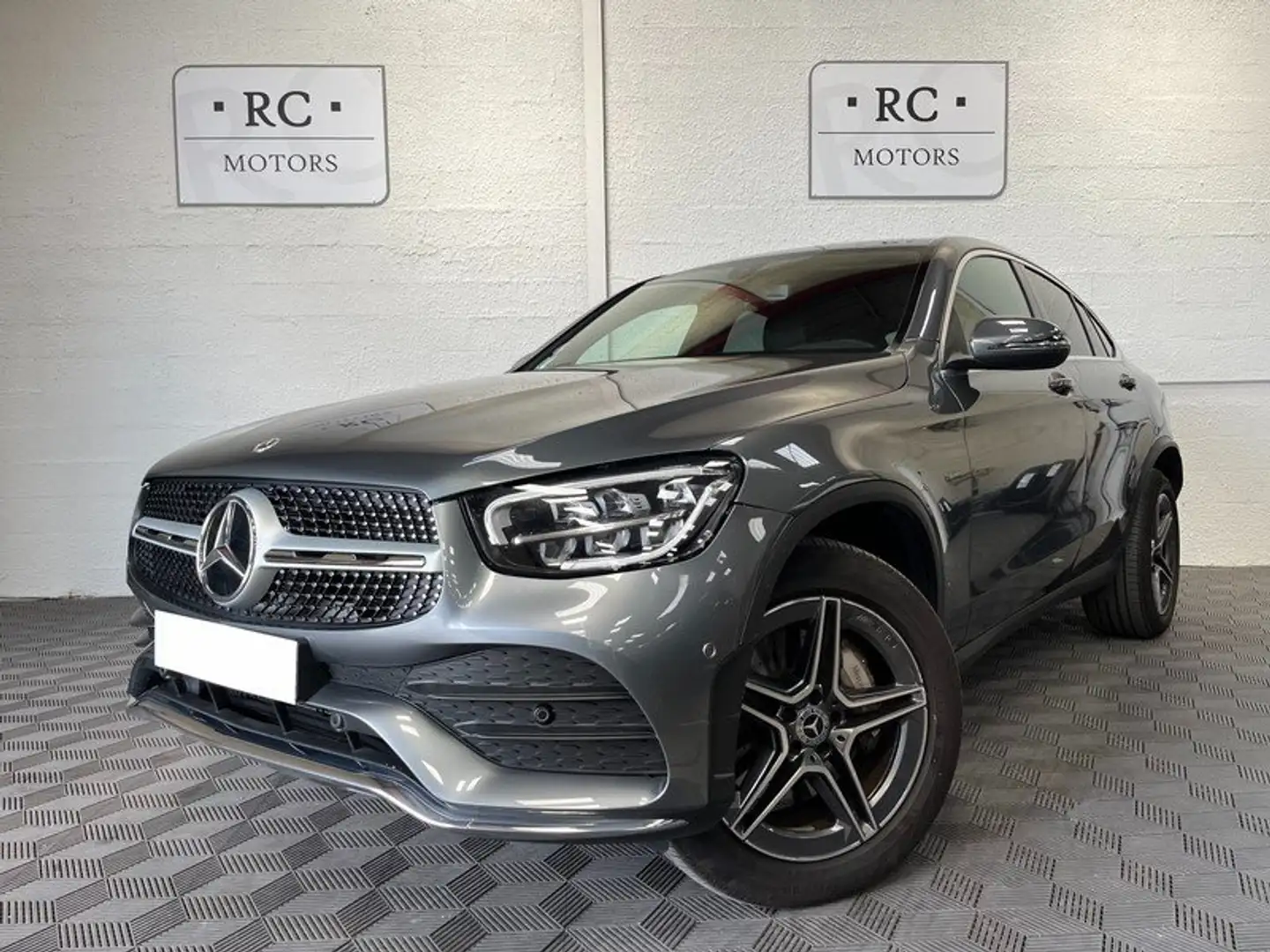 Mercedes-Benz GLC 300 e AMG Line *Cam *FullLED *MBUX *JA19 *1°Main FR Gris - 1