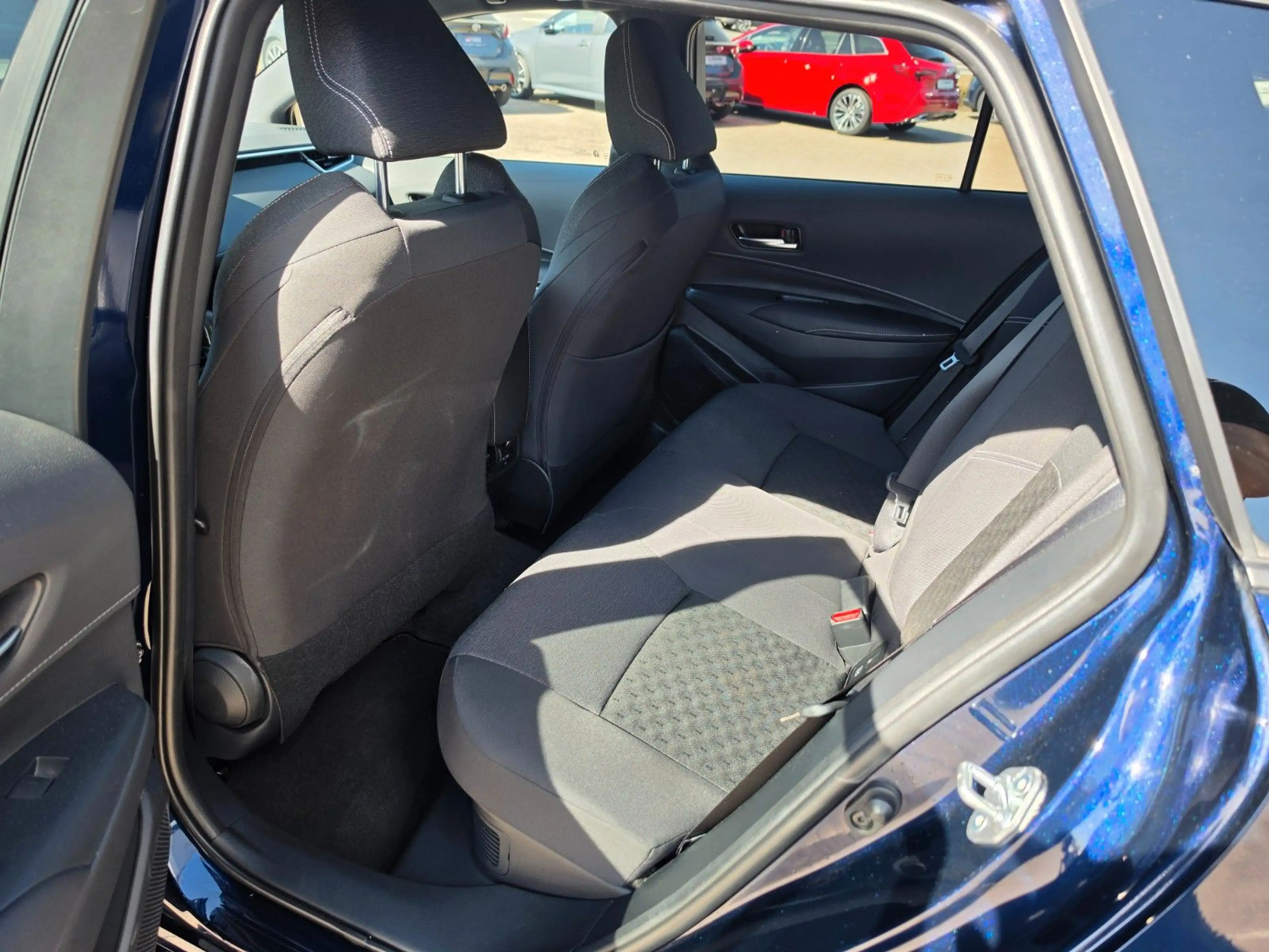 Suzuki Swace 1.8 Hybrid Comfort+ **PDC** — photo 5
