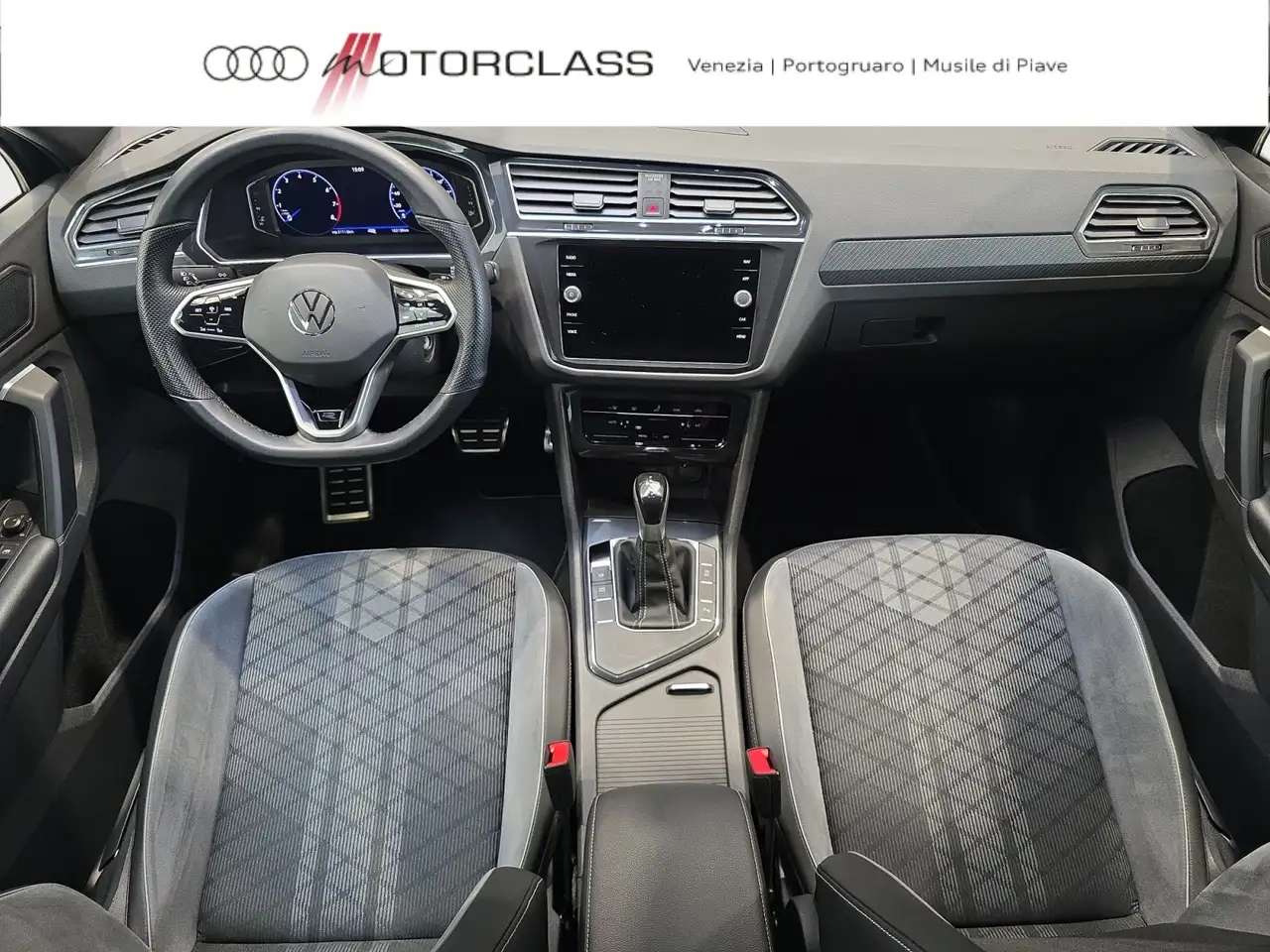 Volkswagen Tiguan 1.5 tsi act 150cv r-line dsg 10