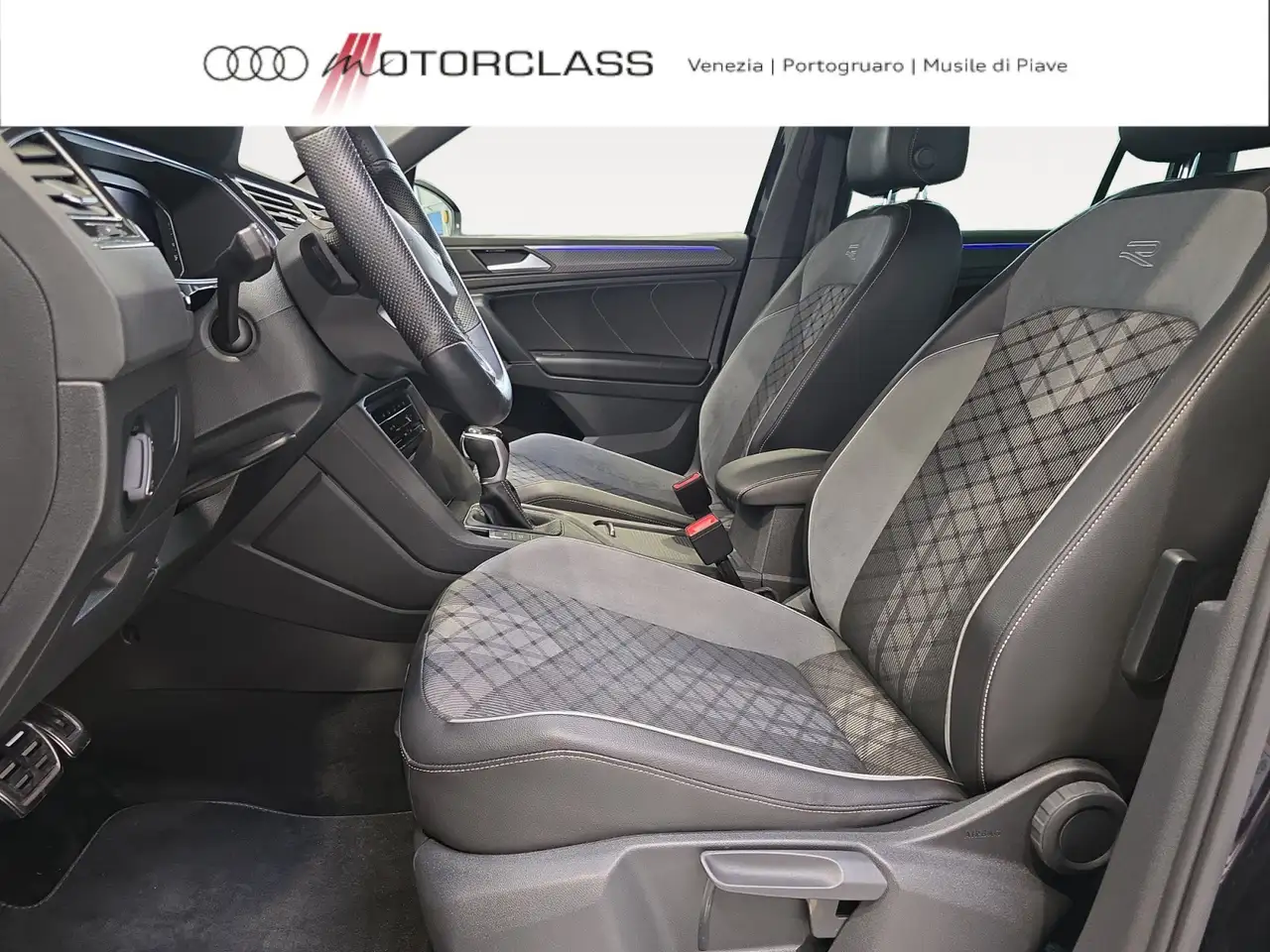 Volkswagen Tiguan 1.5 tsi act 150cv r-line dsg 9