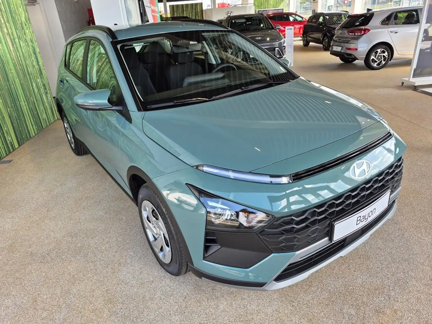 Hyundai BAYON twist 1.0 T-GDi 6MT Vert - 2