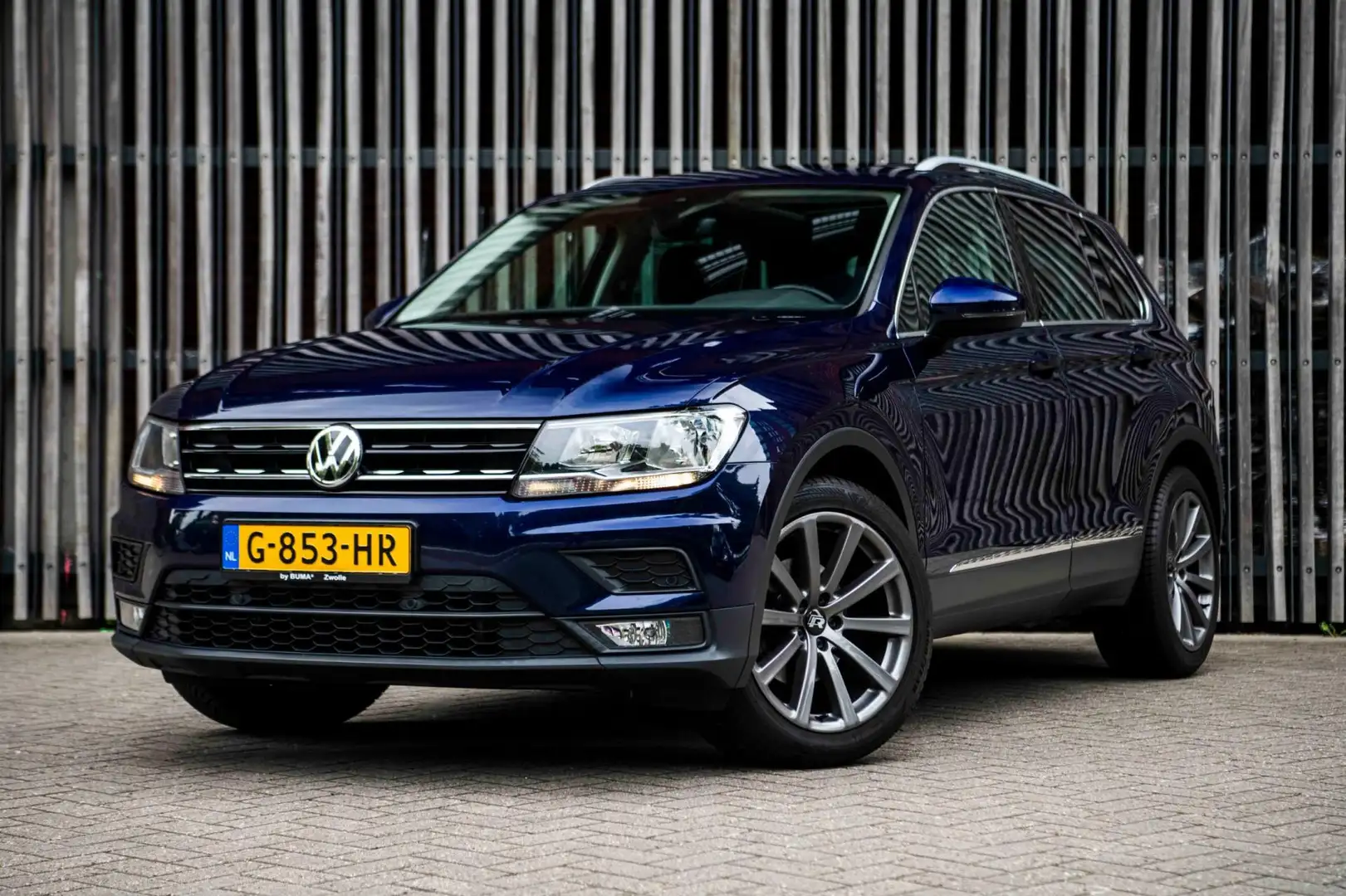 Volkswagen Tiguan 1.5 TSi 130pk |NL-AUTO| Panorama|ACC|Keyless|Trekh Blu/Azzurro - 1