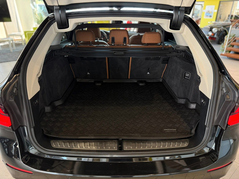 BMW 540 d Touring xDrive*Pano*Laser*HUD*H/K* — photo 6