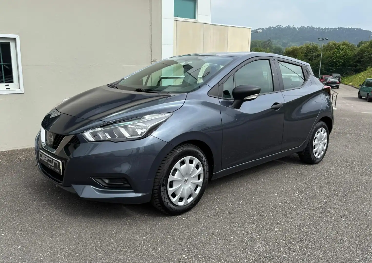 Nissan Micra 1.0 G Acenta 70 Gris - 1
