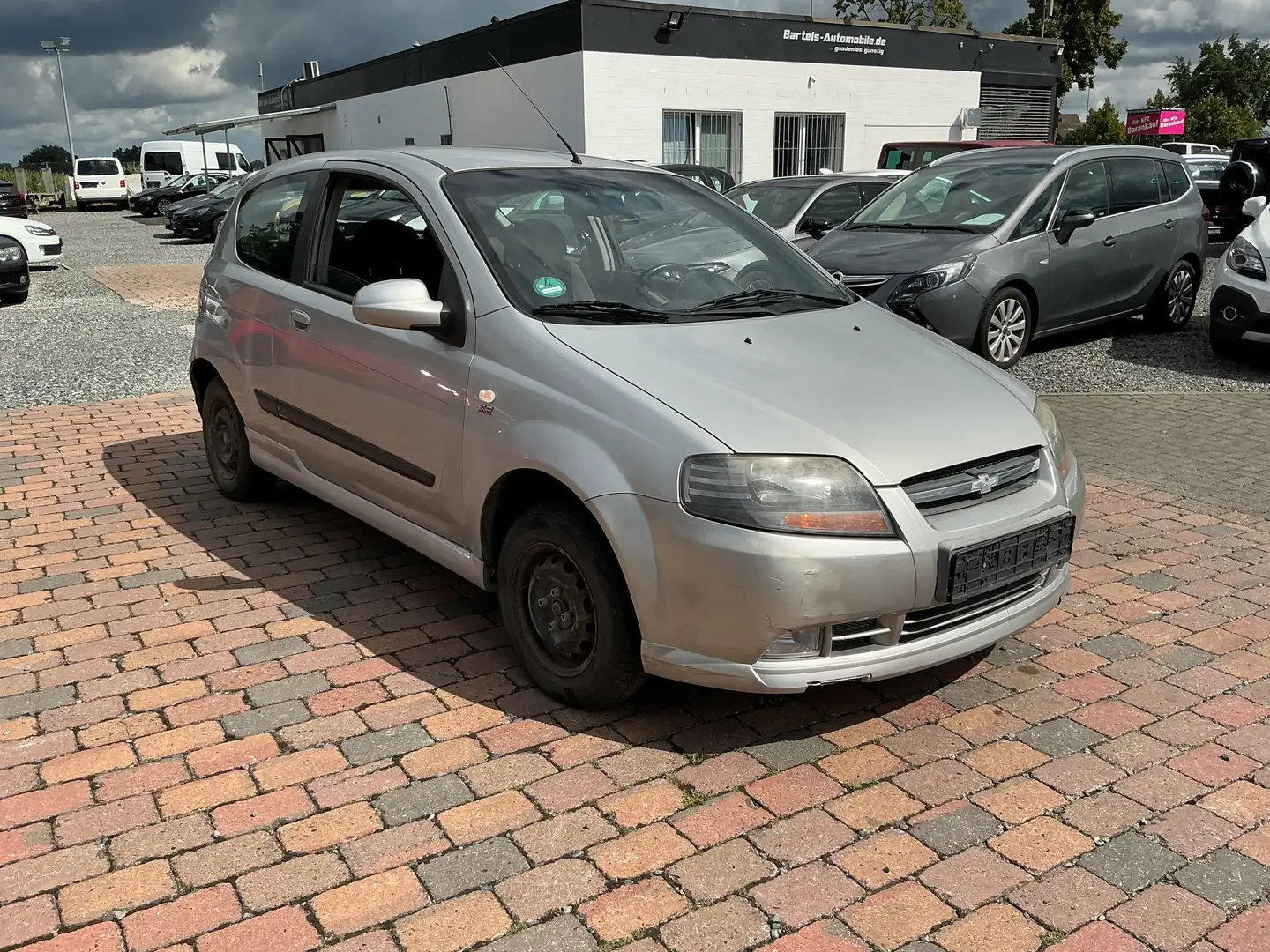 Chevrolet Kalos 1.2 SE, Klimaanlage, AHK Zilver - 1
