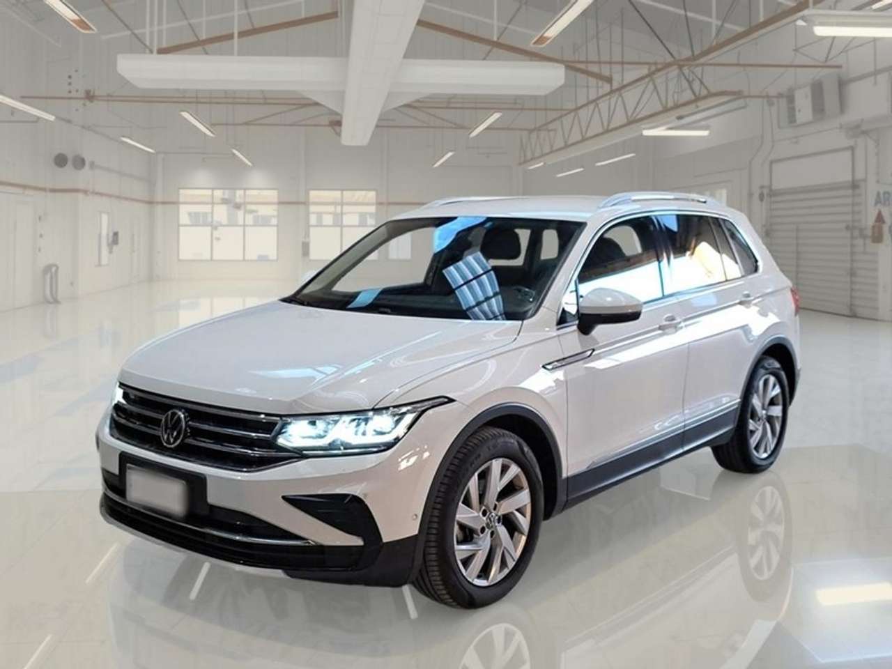 Volkswagen Tiguan 2.0 TDI SCR 110KW Elegance DSG