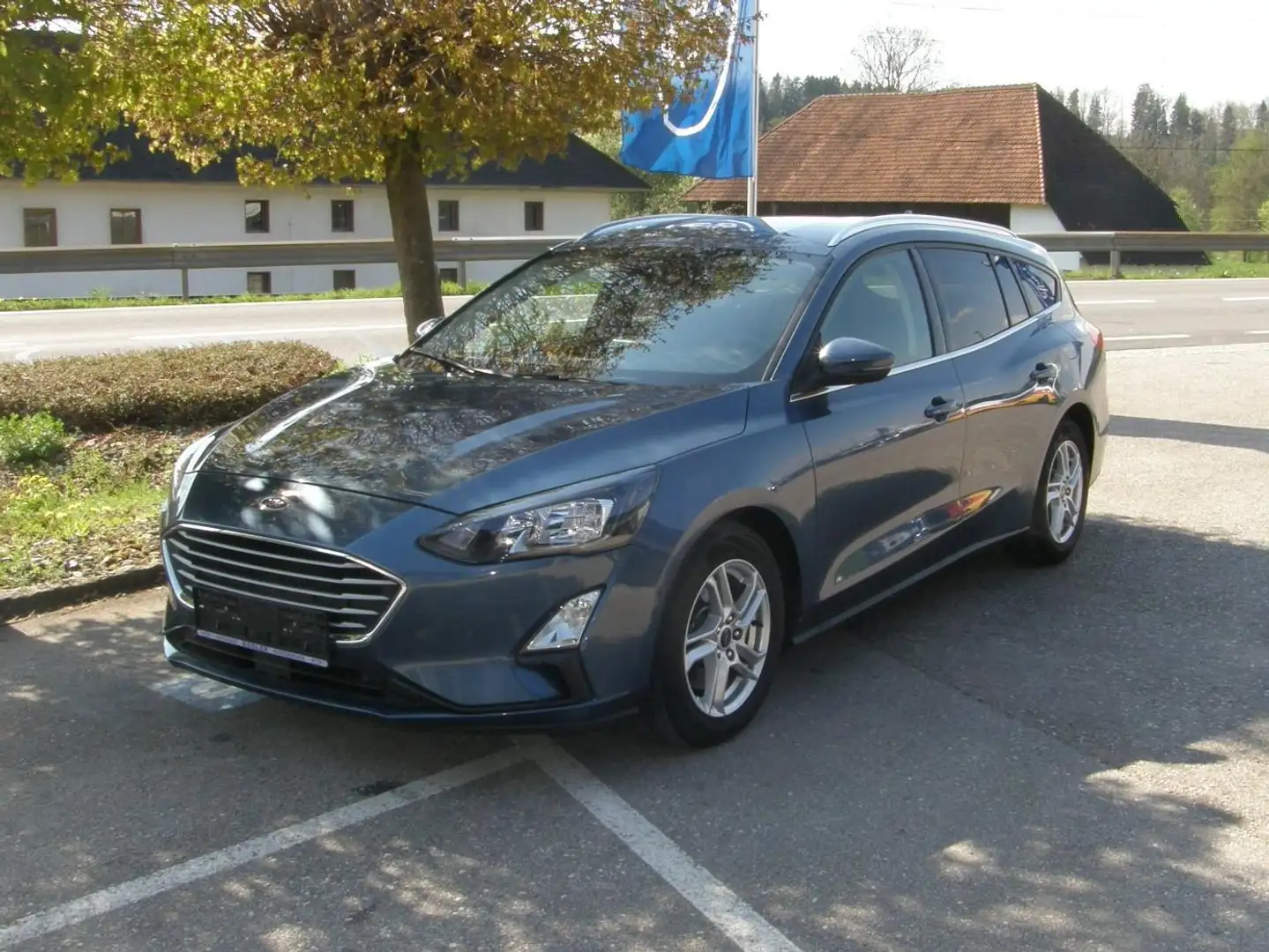 Ford Focus Cool & Connect - 1