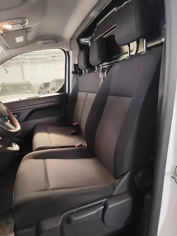 Peugeot Expert view 7