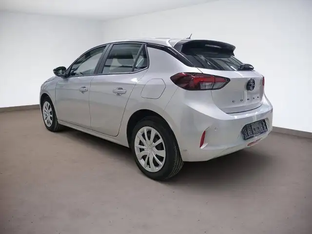 Opel Corsa view 3