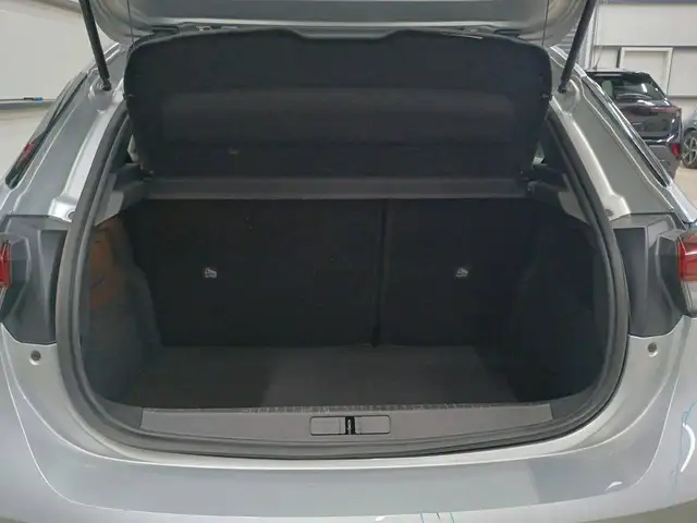 Opel Corsa view 13