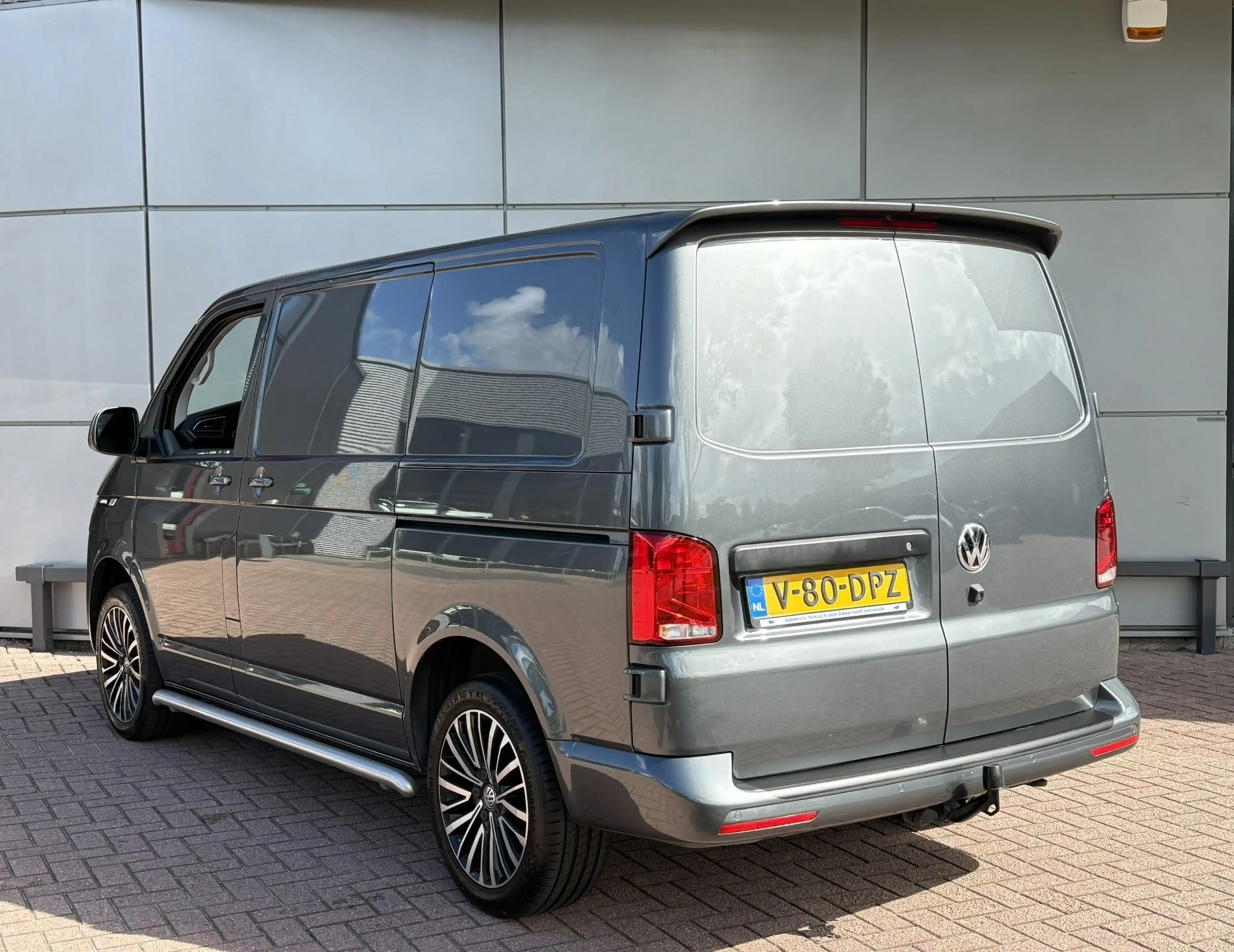 Volkswagen Transporter 2.0 TDI 150 PK L1H1 28 Bulli 2 x Schuifdeur — photo 4