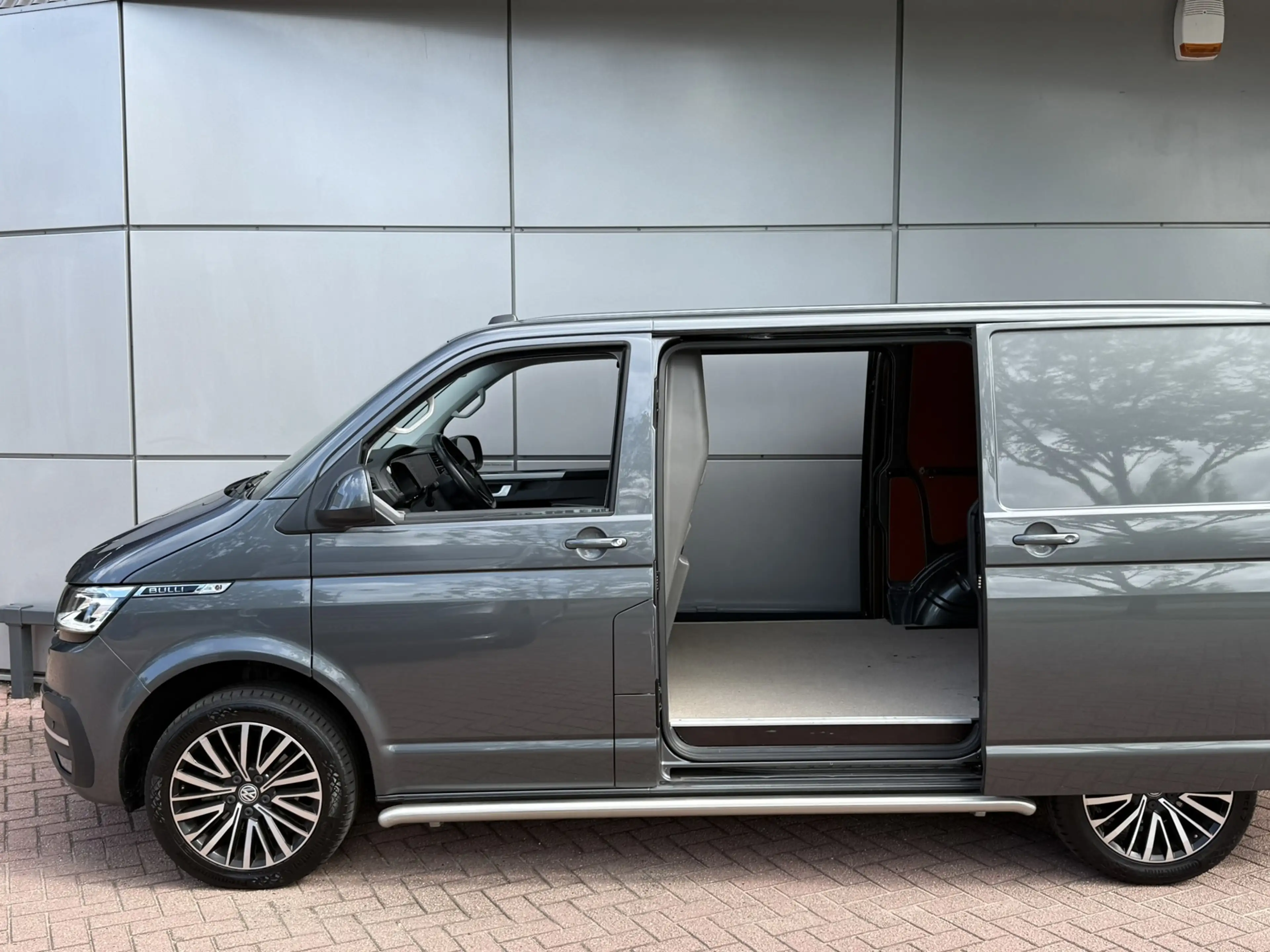 Volkswagen Transporter 2.0 TDI 150 PK L1H1 28 Bulli 2 x Schuifdeur — photo 3