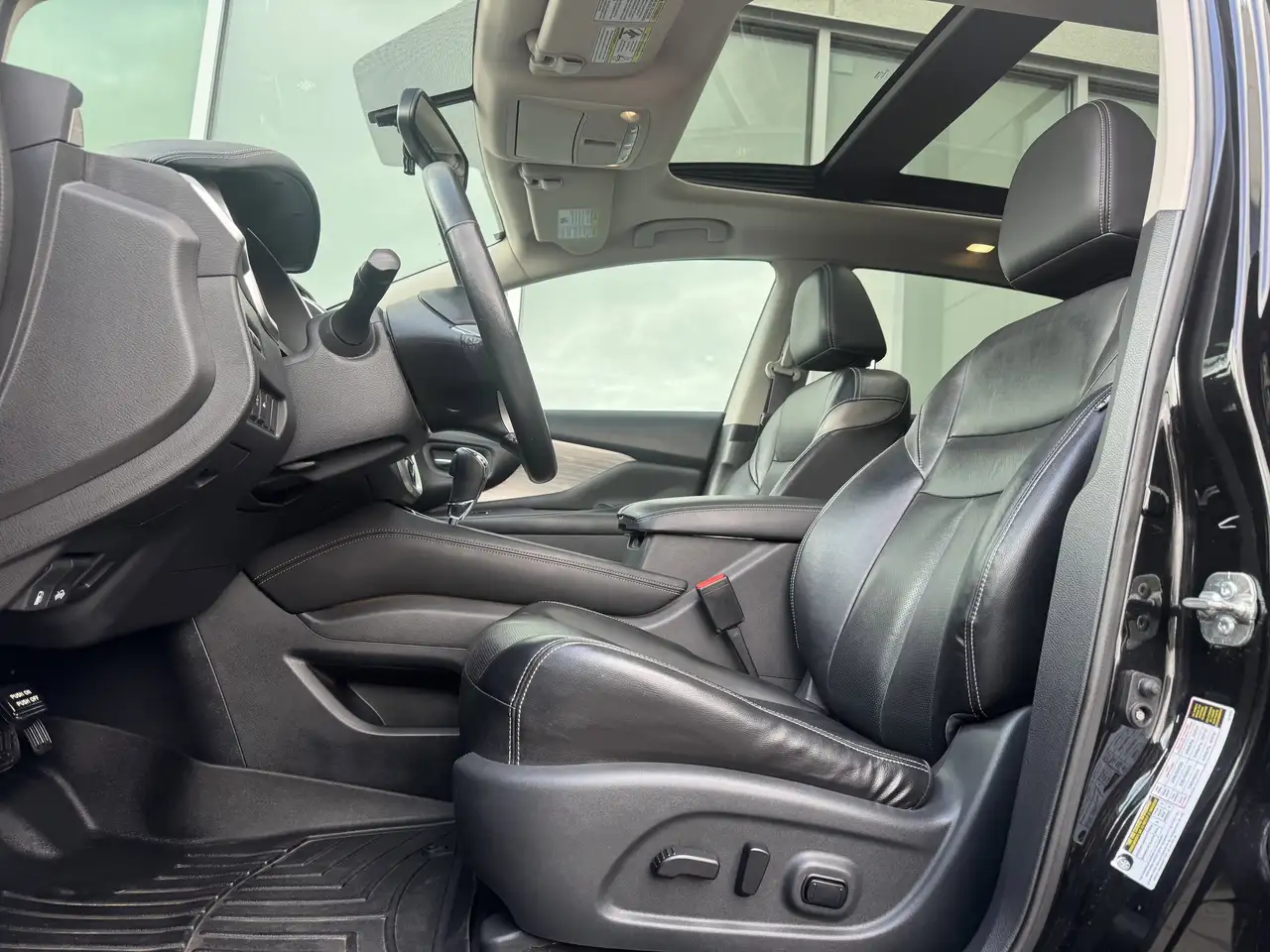 Nissan Murano снимка Nissan Murano