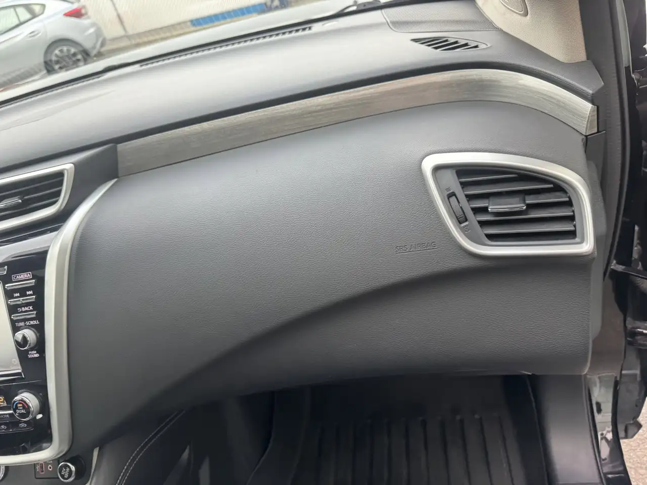 Nissan Murano снимка Nissan Murano
