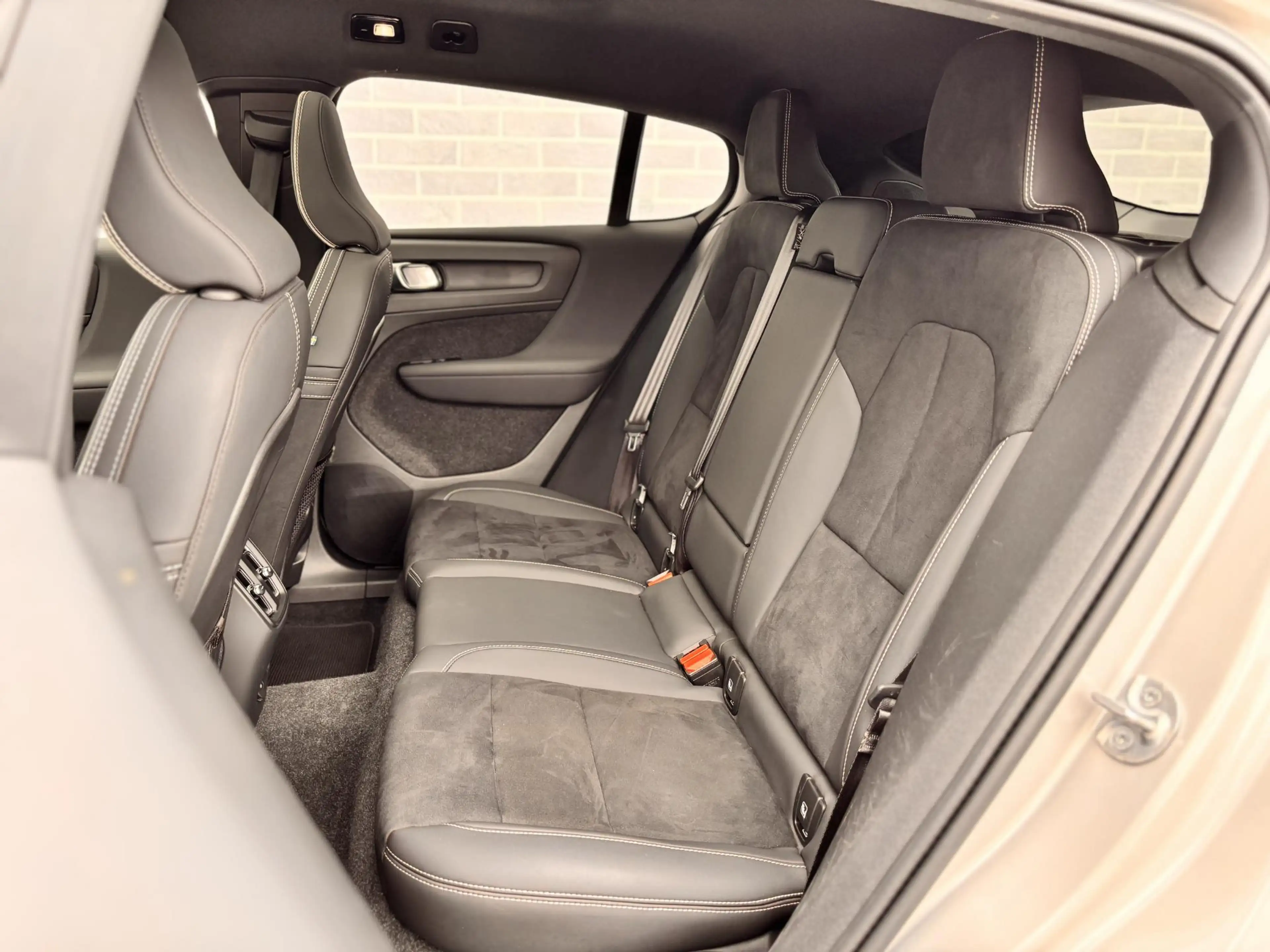 Volvo C40 Single Motor Extended Range Plus 82 kWh | C40 / EC — photo 9
