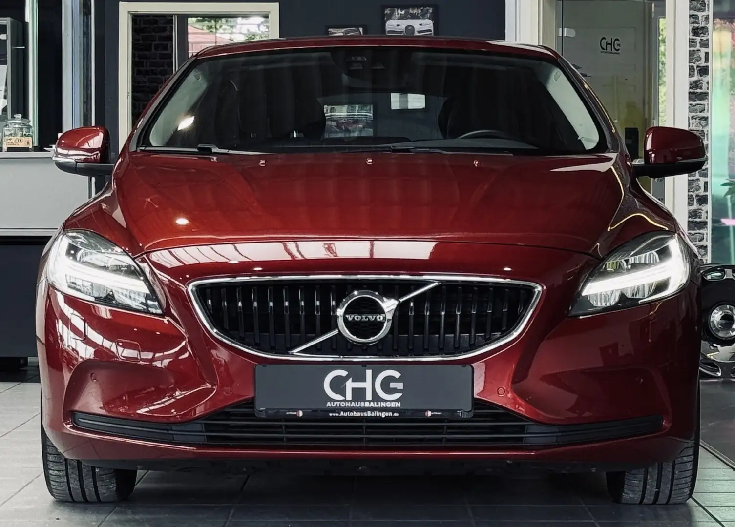 Volvo V40 Momentum |Standheizung|Sitzheizung|LED|Sound| Rot - 2