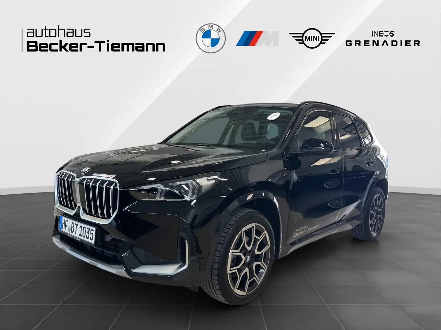 BMW X1 sDrive18i xLine Adaptiv LED AHK Noir - 1