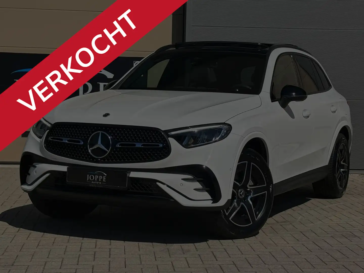 Mercedes-Benz GLC 300 300e 4MATIC |AMG Line|Pano|Night|Elek Trekh|Sfeer Wit - 1
