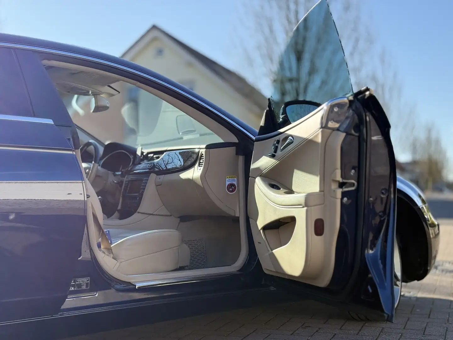 Mercedes-Benz CLS 320 W219 7G-Tronic - 2