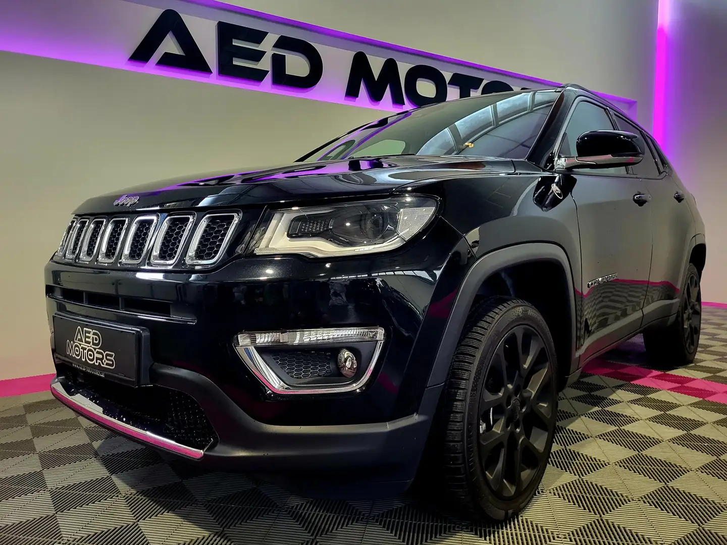 Jeep Compass Opening Edition 4WD Schwarz - 1