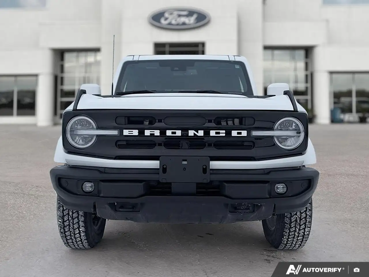Ford Bronco снимка Ford Bronco