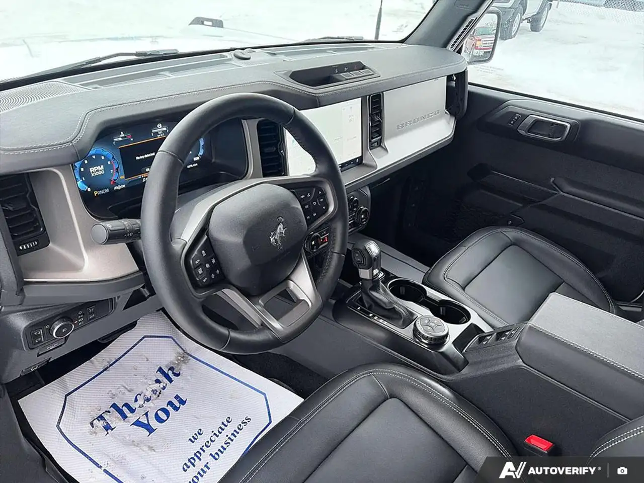 Ford Bronco снимка Ford Bronco