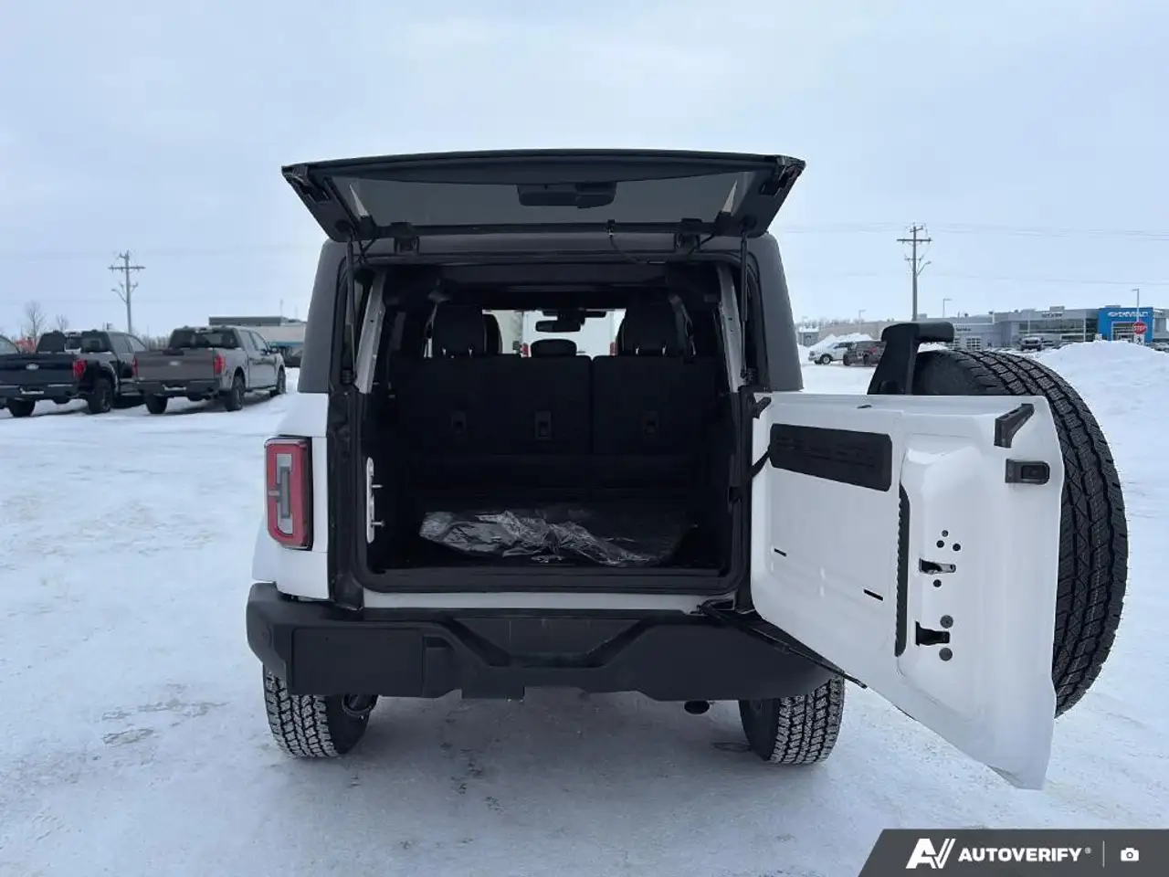 Ford Bronco снимка Ford Bronco