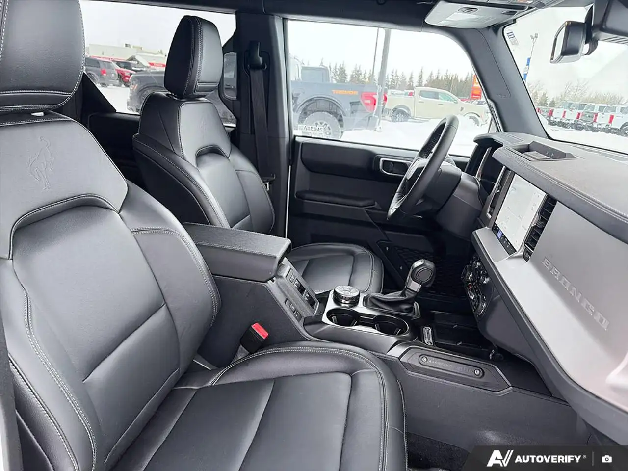 Ford Bronco снимка Ford Bronco