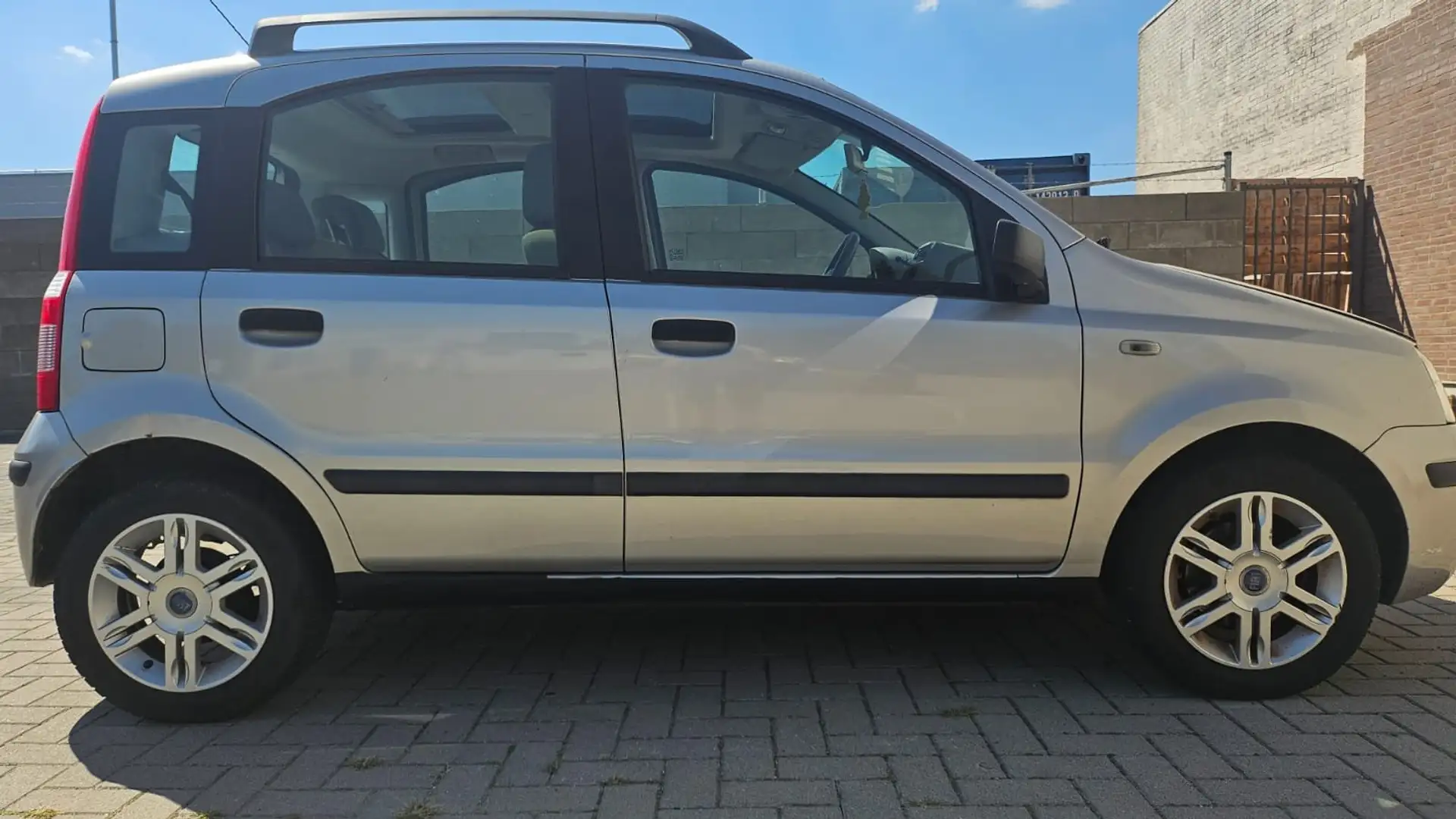 Fiat Panda Panda 1.2 Dynamic Silber - 2