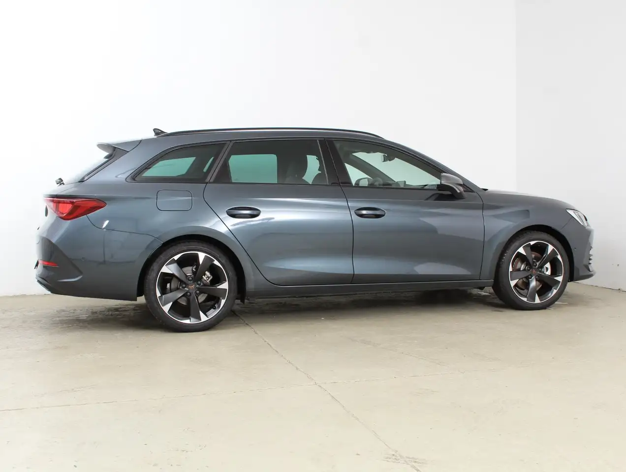Cupra Leon TRIBE 2.0 TDI 150, миниатюра 3