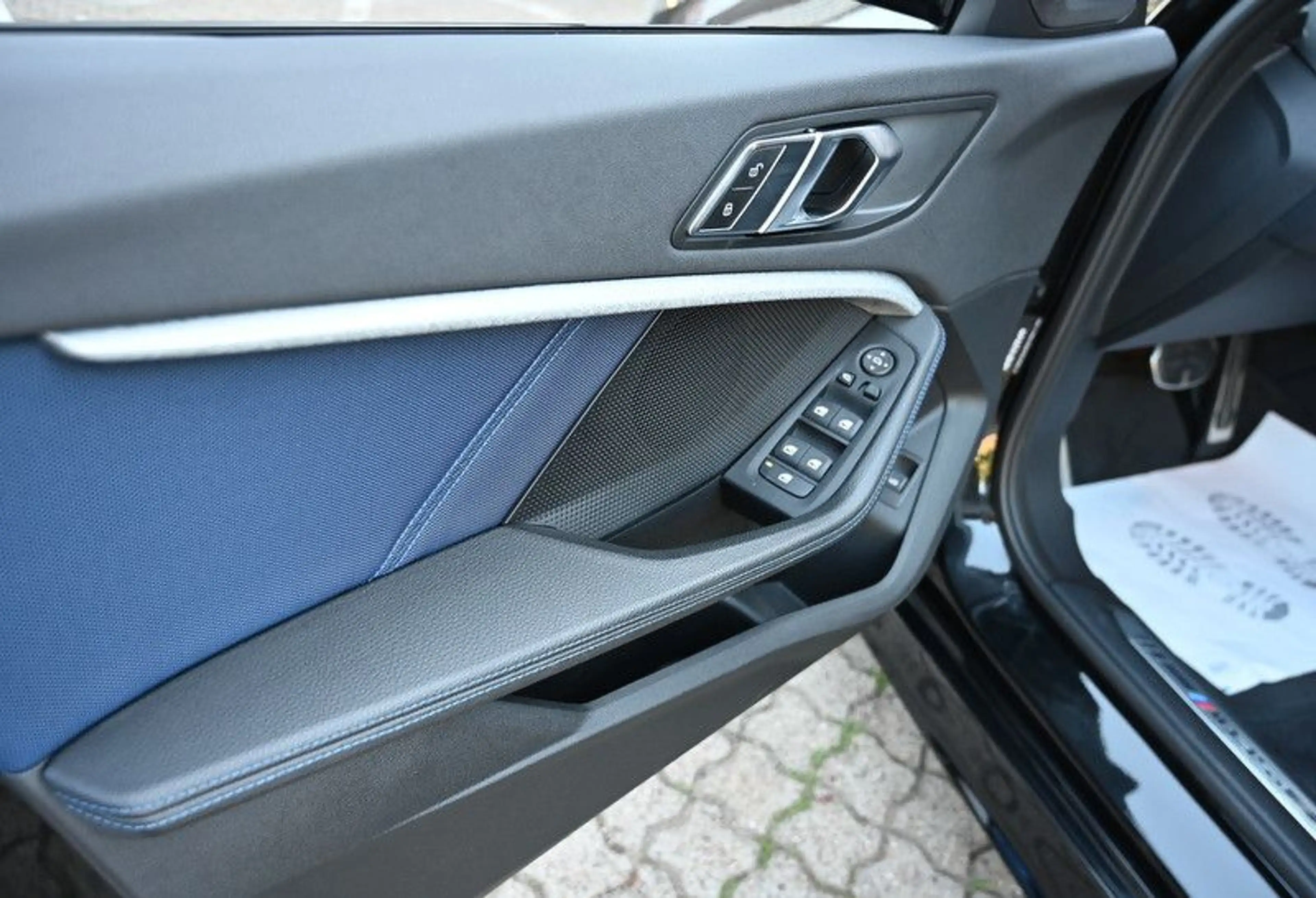 BMW 135 i xDrive Navi DAB PDC LED CarPlay Alcantara — photo 15