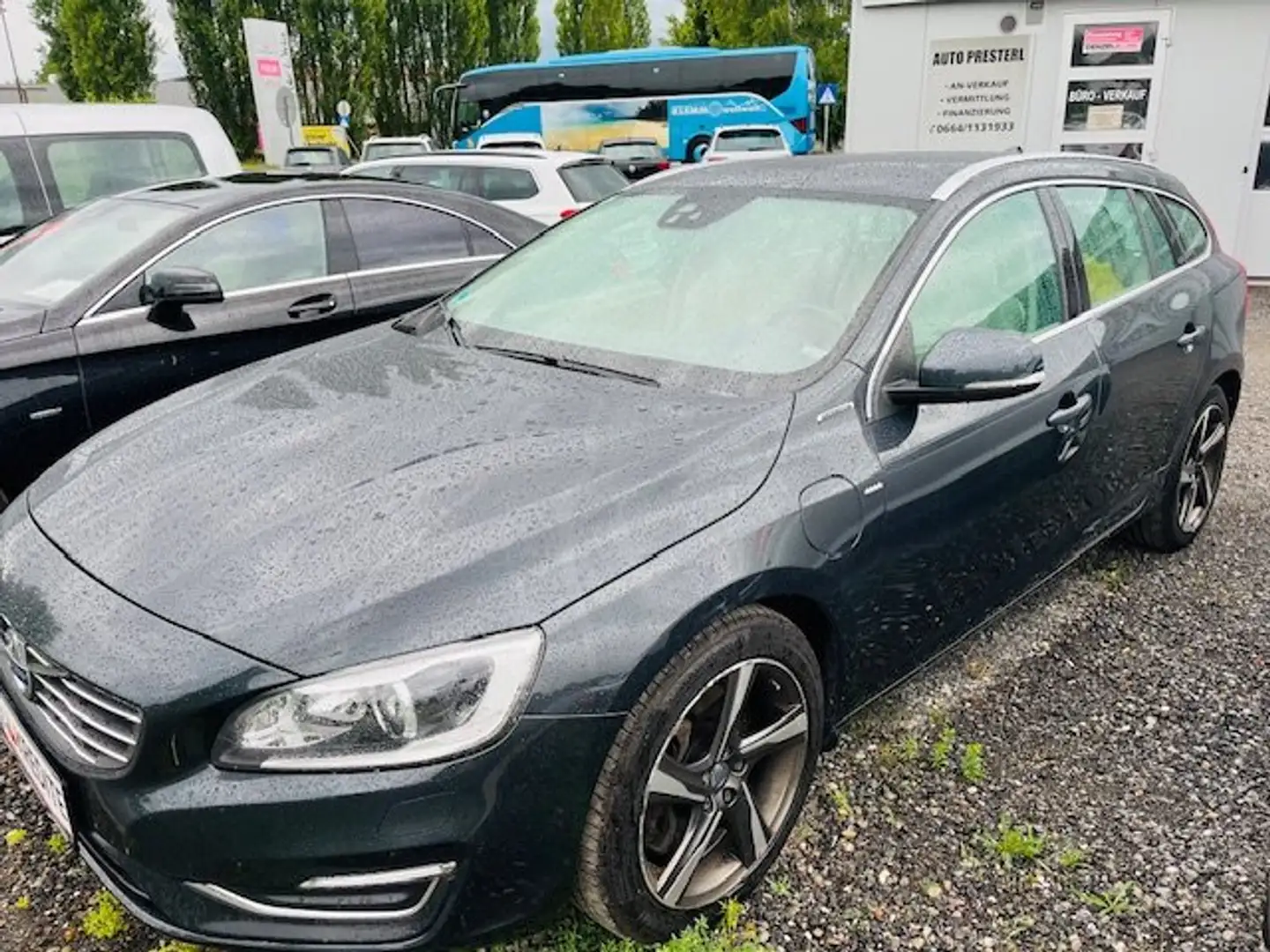 Volvo V60 V60 PHEV D6 Twin Engine Summum PLUG IN HYBRID Grau - 1
