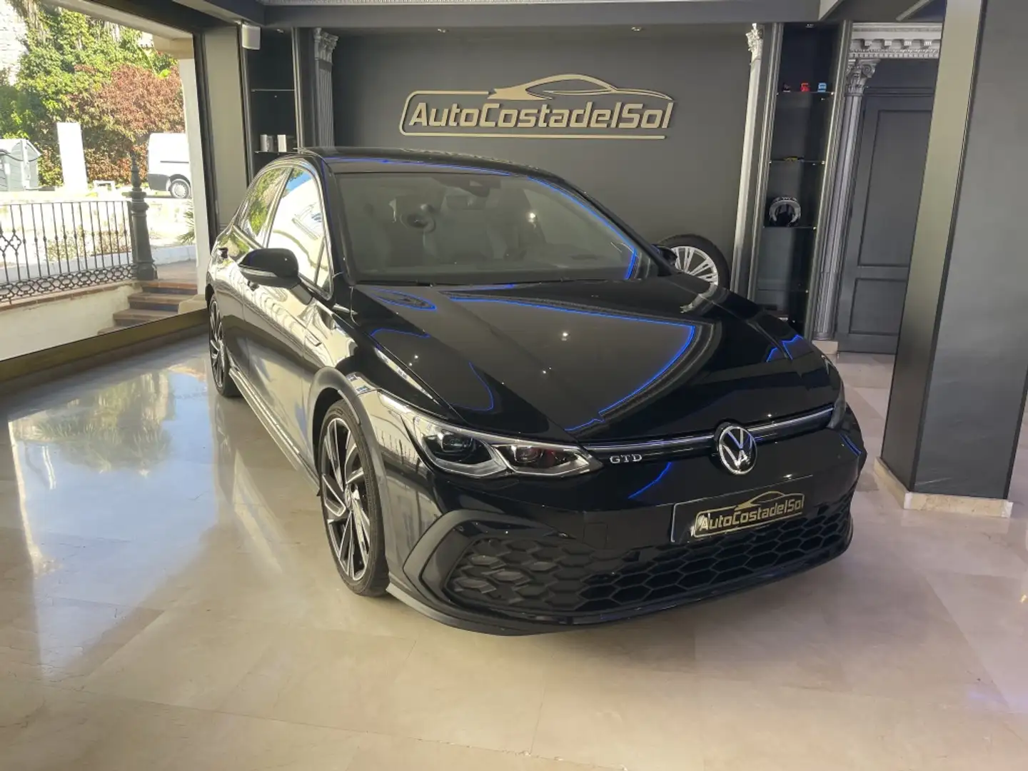 Volkswagen Golf GTD 2.0 TDI DSG 7 Negro - 2