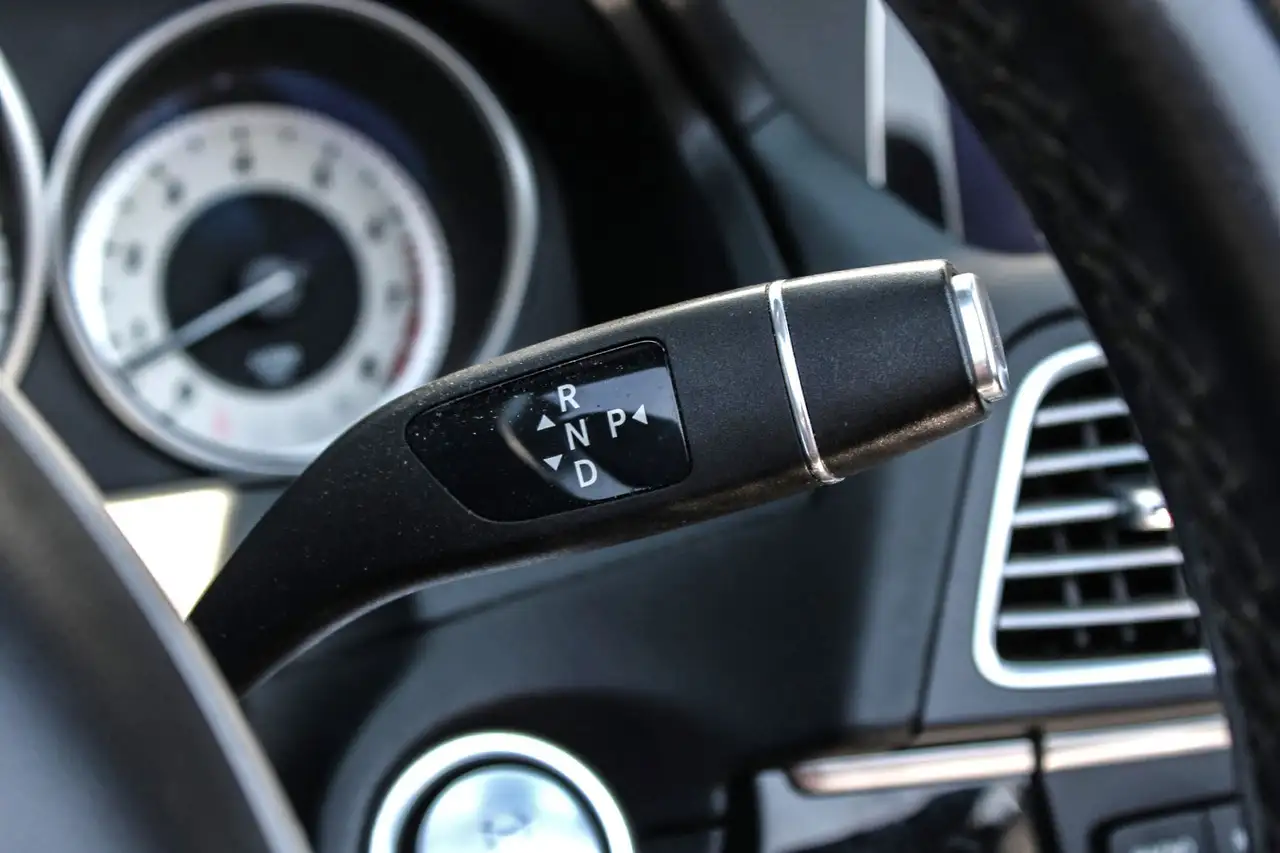 Mercedes-Benz E-Class fotografie Mercedes-Benz E-Class