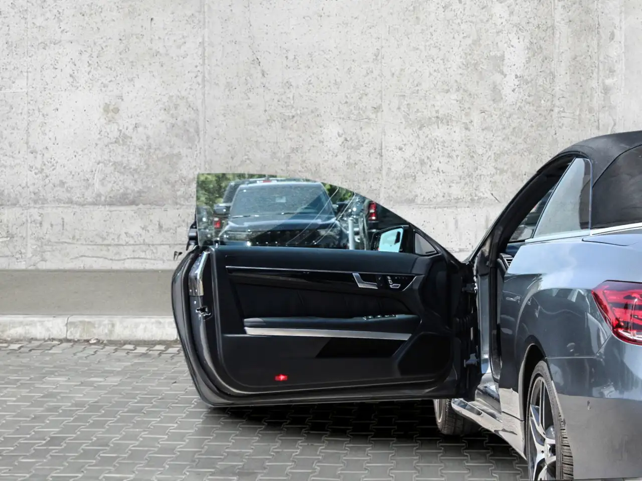 Mercedes-Benz E-Class fotografie Mercedes-Benz E-Class