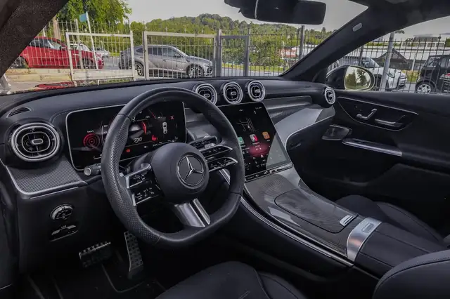 Mercedes-Benz 300 view 12